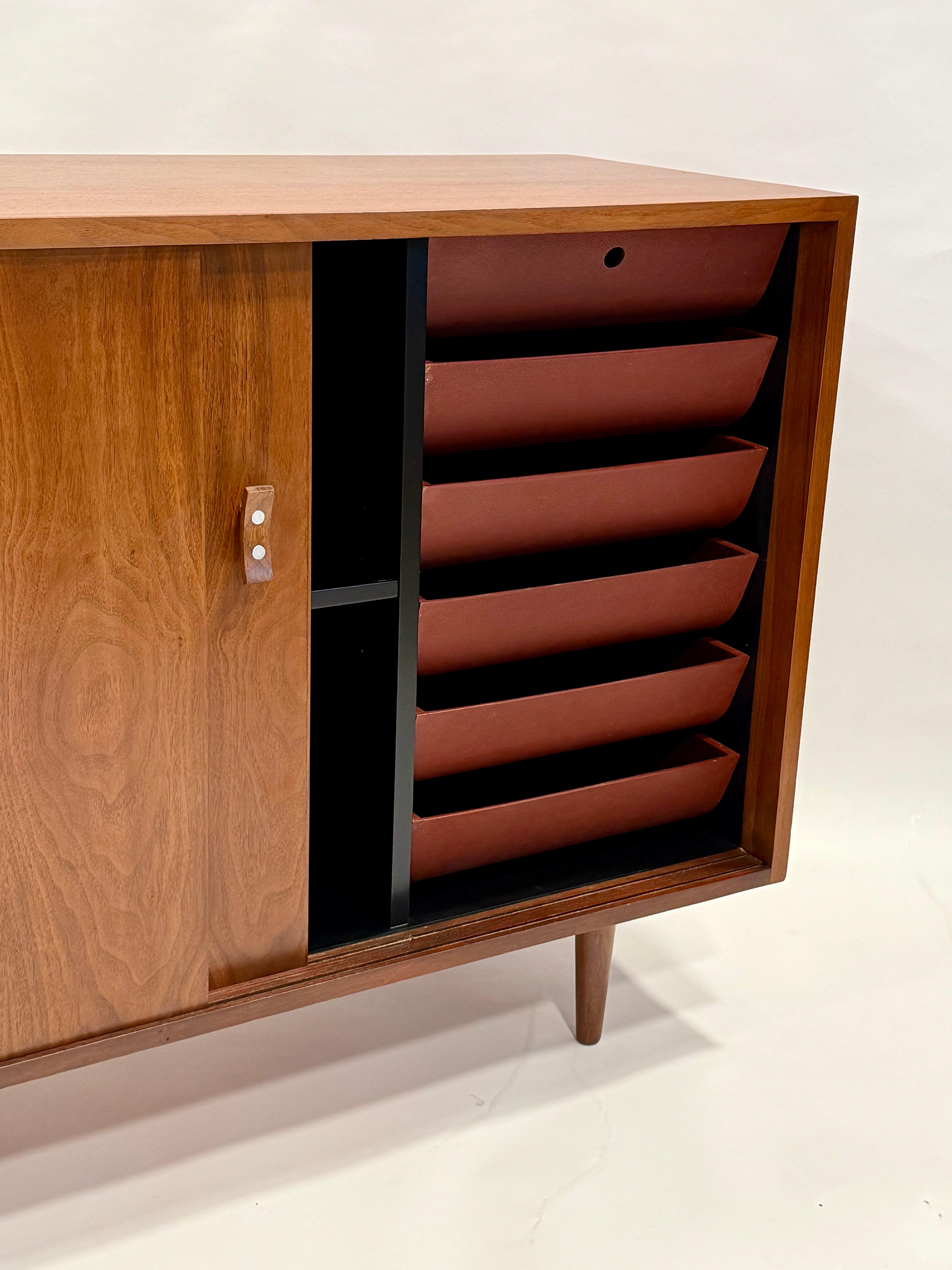 Stanley Young Kabinett für Glenn of California um 1950 im Angebot 7