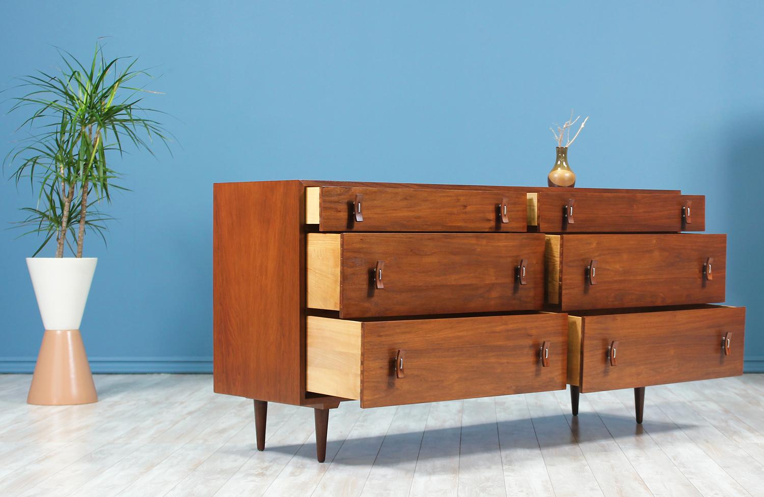 stanley young america dresser