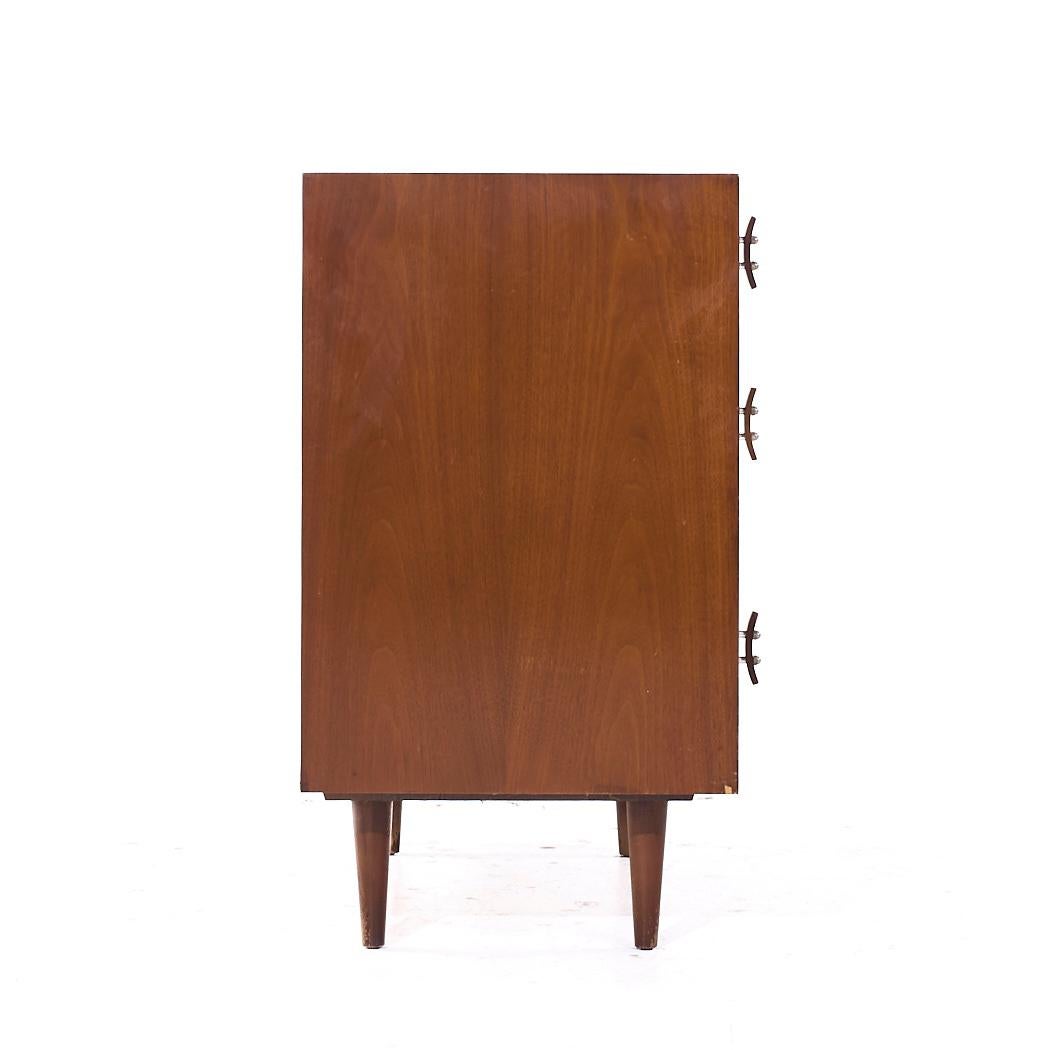 American Stanley Young for Glenn of California Mid Century Chest of Drawers Dresser For Sale