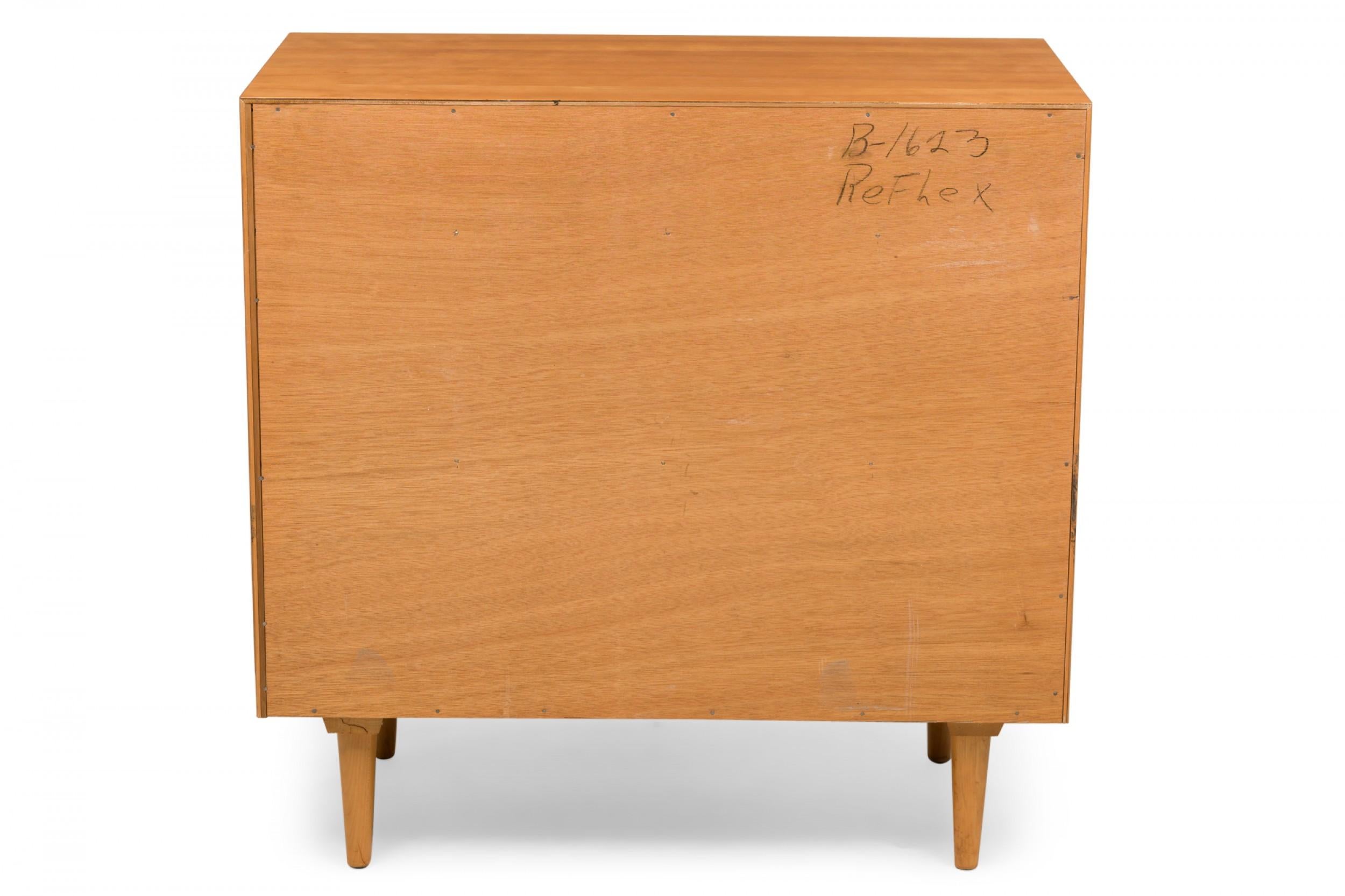 Stanley Young for Glenn of California Wooden Curved Handle Three Drawer Chest In Good Condition For Sale In New York, NY