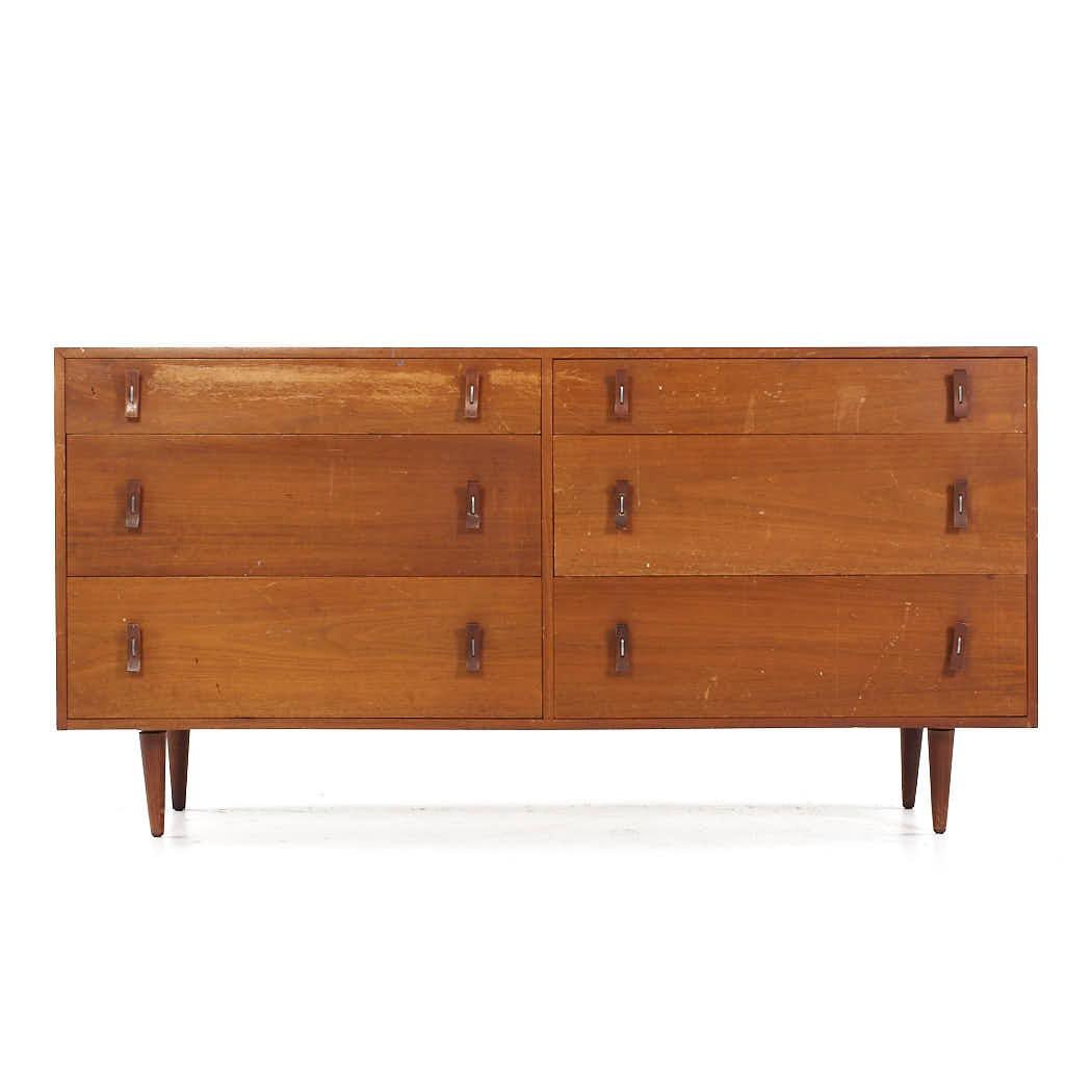 Stanley Young Glenn of California Mid Century Walnut Lowboy Dresser

This lowboy measures: 64.75 wide x 18 deep x 32.75 inches high

All pieces of furniture can be had in what we call restored vintage condition. That means the piece is restored upon