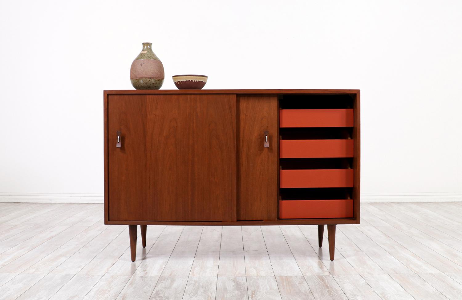 Mid-Century Modern Stanley Young Walnut Credenza with Lacquered Drawers for Glenn of California