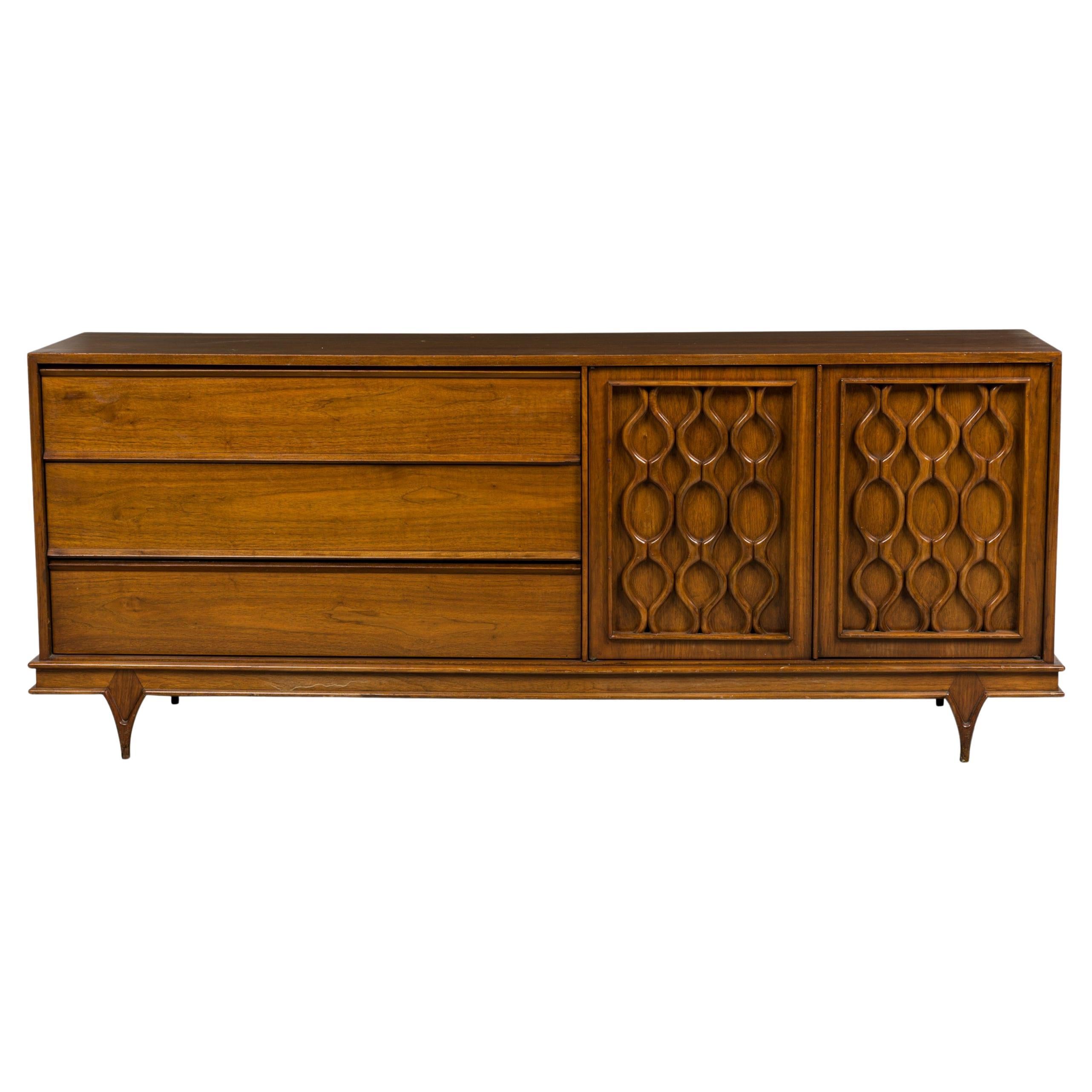 StanleyAmerican Mid-Century Modern Walnut Geometric Carved Front Sideboard For Sale