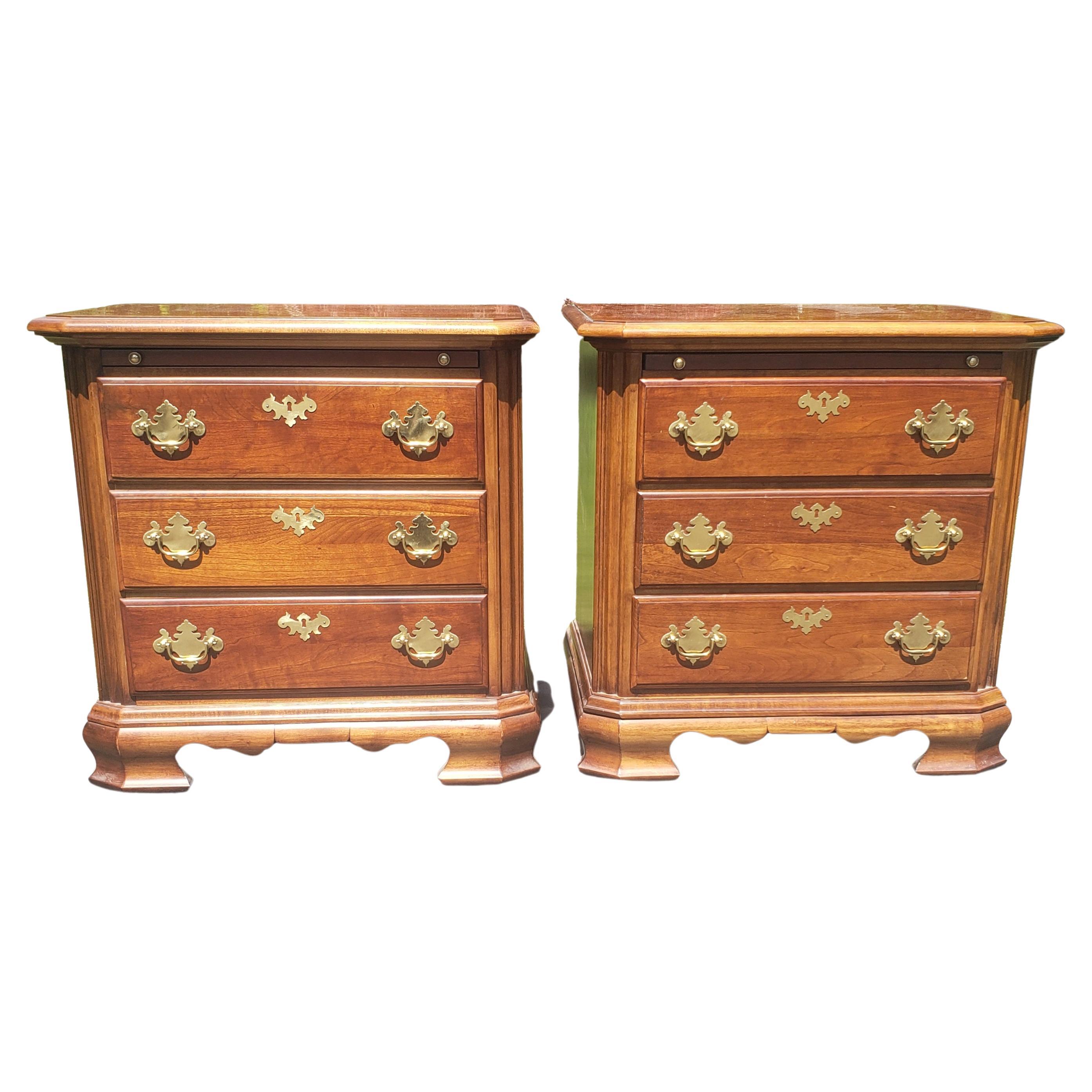 Stanley's American Craftman Collection Bed Side Tables w/ Pull out Tray, a Pair For Sale