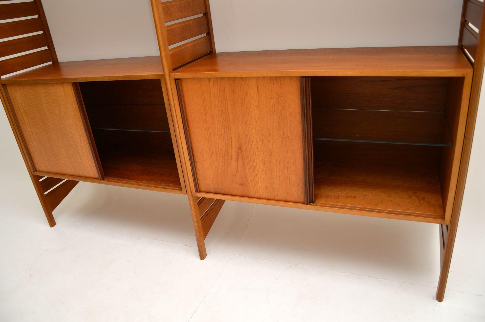 Mid-Century Modern Staples Ladderax Bookcase / Cabinet in Teak Vintage, 1960’s