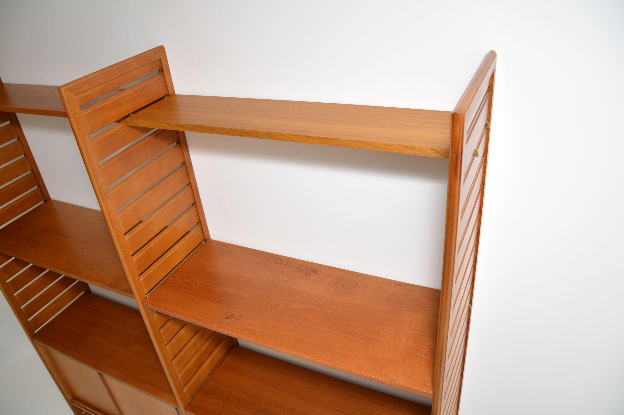 Mid-20th Century Staples Ladderax Bookcase / Cabinet in Teak Vintage, 1960’s