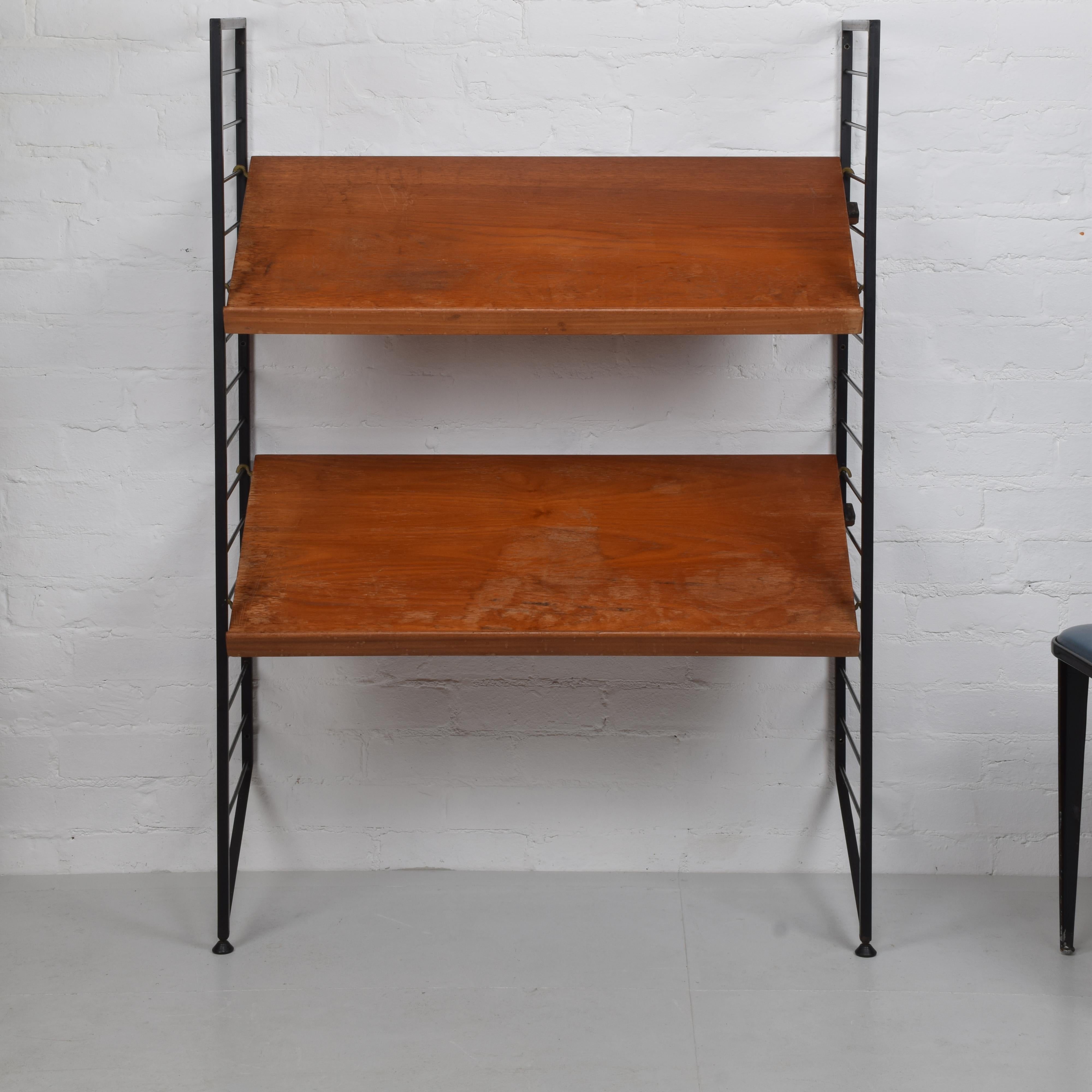 Staples Ladderax Shelving Unit, Display Shelves for Books, Magazines, Records In Fair Condition In London, GB