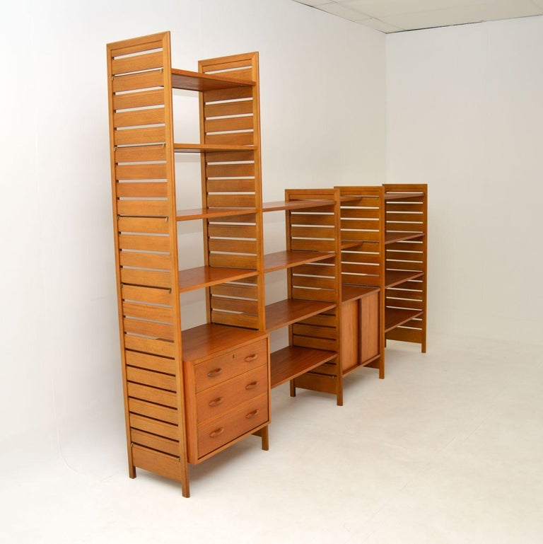 Staples Ladderax Vintage Bookcase / / Room Divider in Teak at