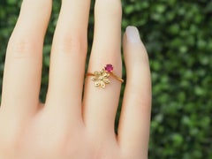 Star Anise Flower Jewelry set: ring and earrings in 14k gold.