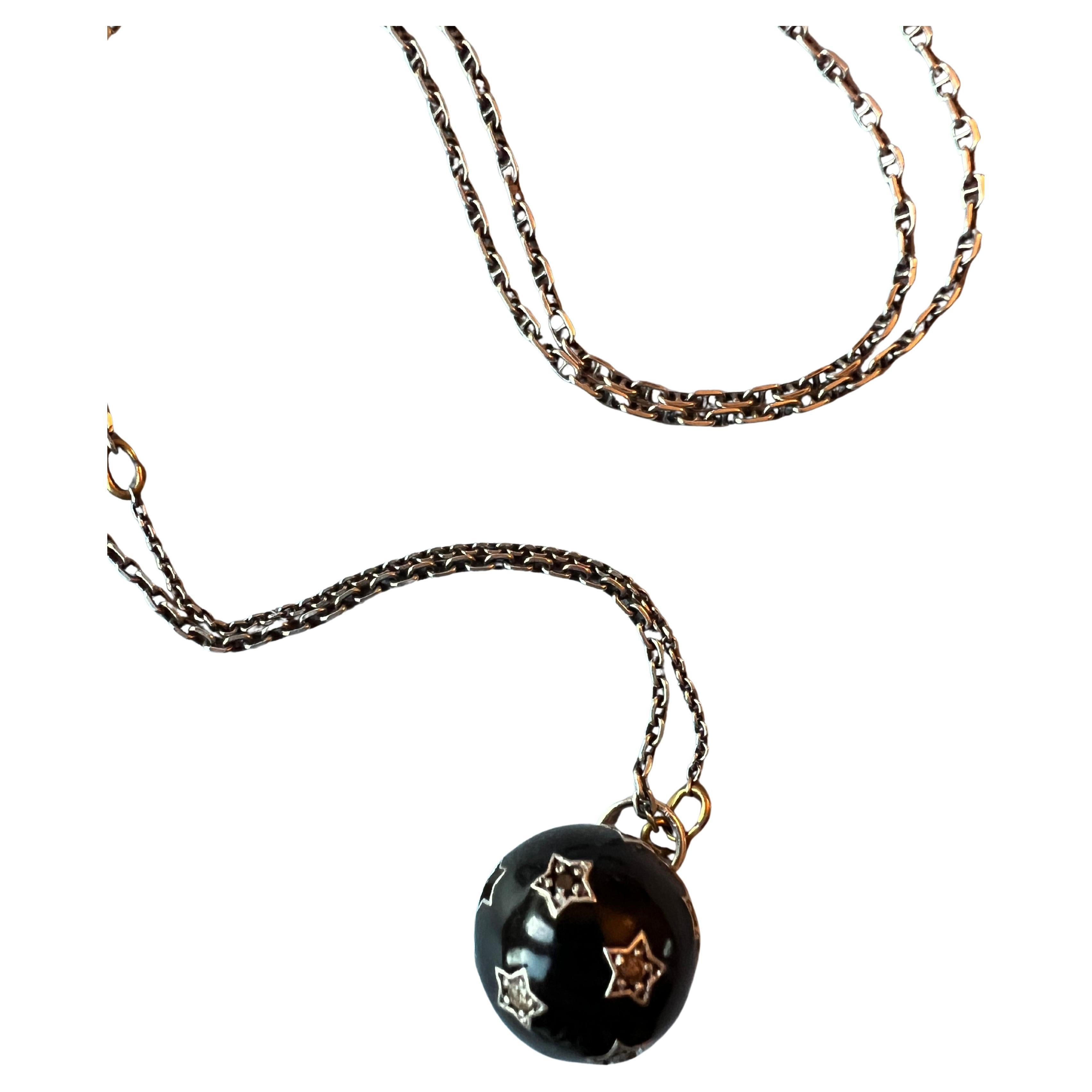 Star Ball Pendant Necklace White Diamond Black Diamond Black Enamel Memento Mori

Material Silver
Chain is Silver and has a few details in brass

Length: Long 26