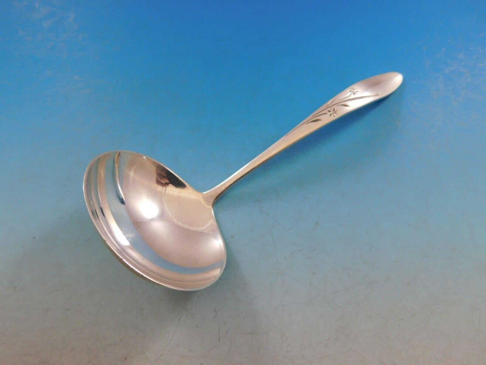 Ensemble de couverts en argent sterling pour 12 personnes 64 pièces Star Blossom par Alvin en vente 2