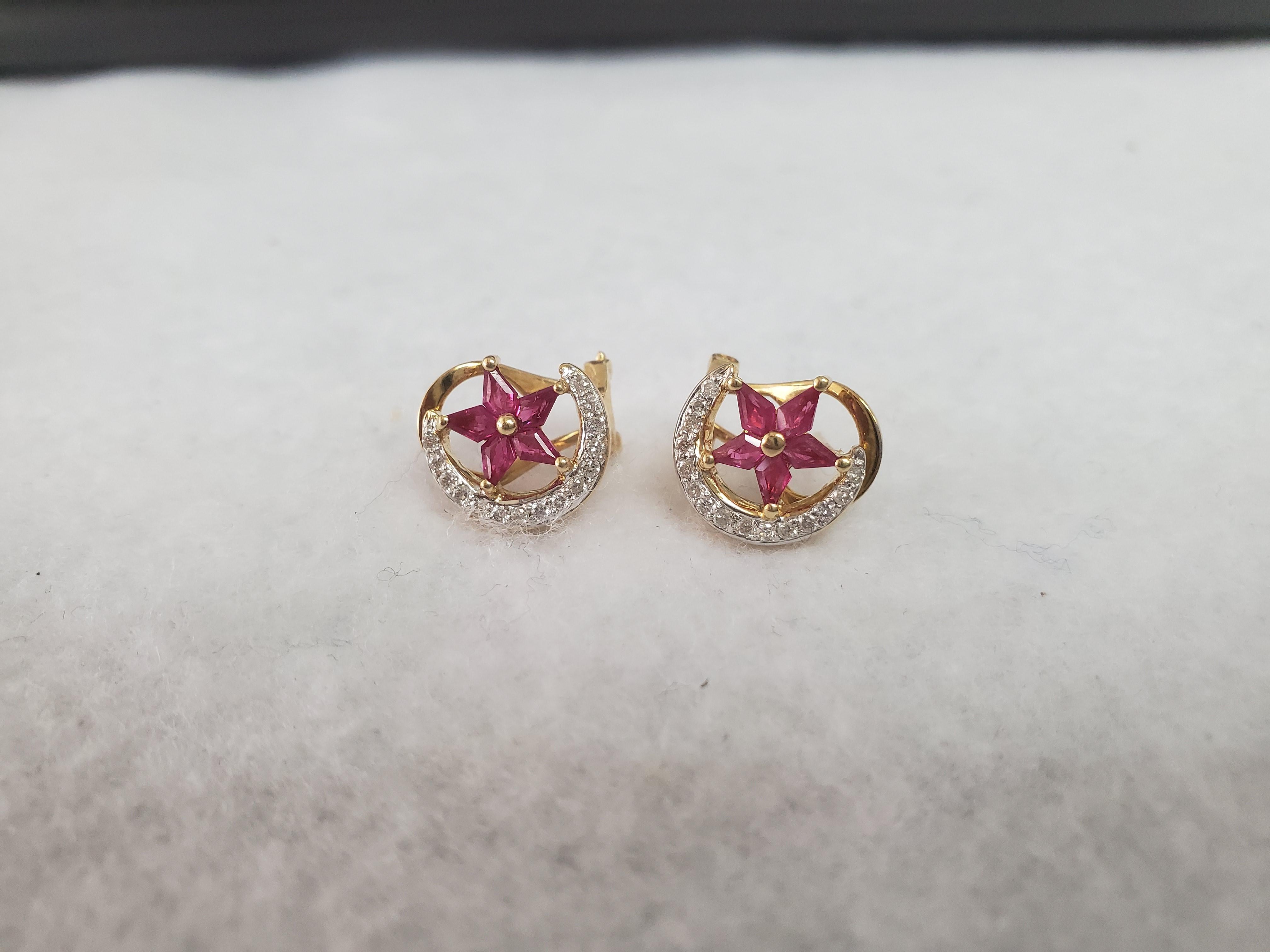 Star & Crescent Moon Ruby Diamond Earrings 14k Yellow Gold In New Condition For Sale In Sugar Land, TX