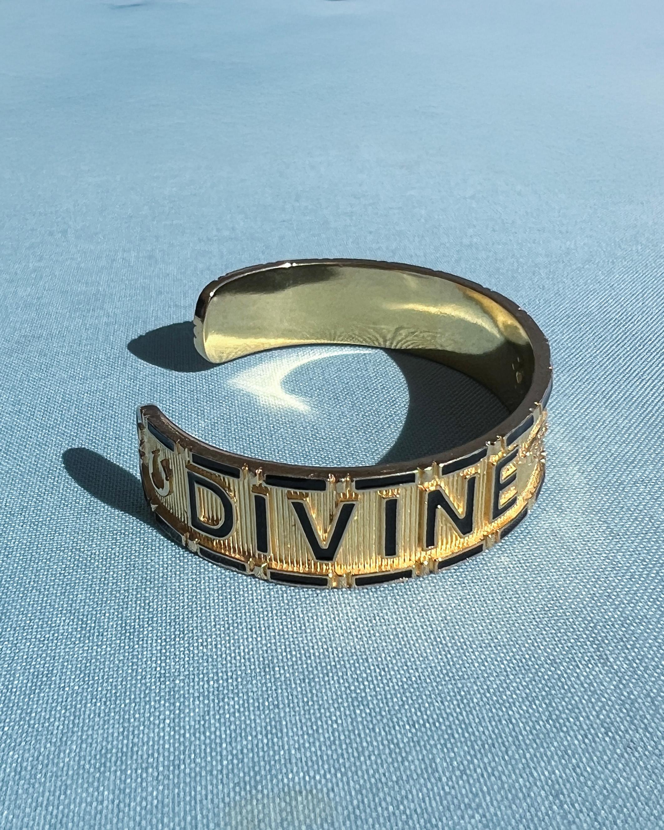 Star Manschettenarmband Blauer Saphir Diamant Göttliches Kind im Angebot 3