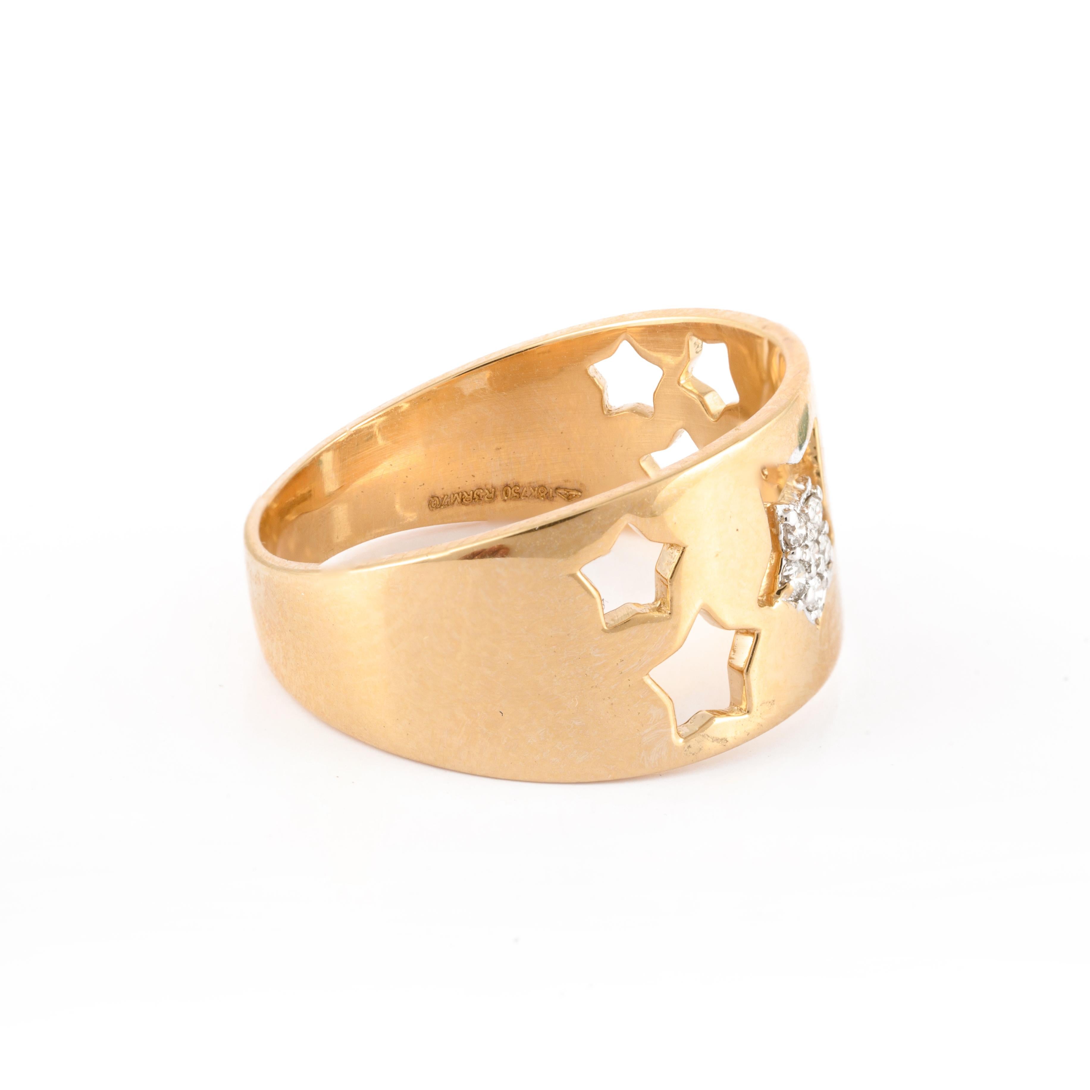 For Sale:  Star Cutout Genuine Diamond Band Ring 18 Karat Solid Yellow Gold Fine Jewelry 3
