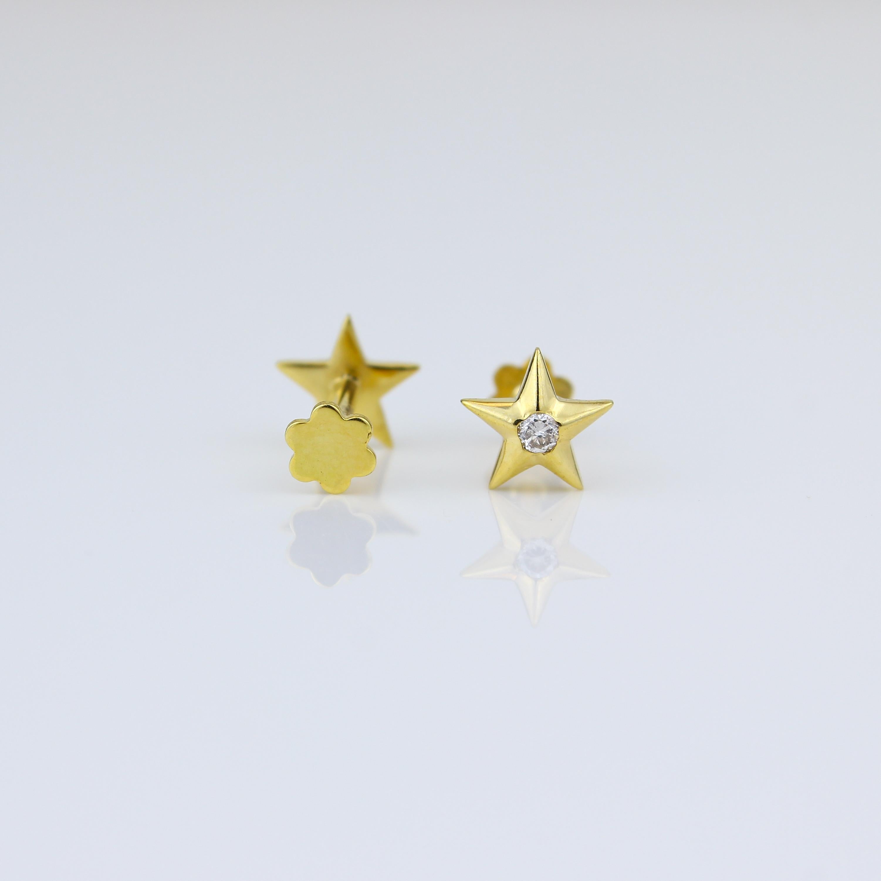 Art Deco Star Diamond Earrings for Girls (Kids/Toddlers) in 18K Solid Gold For Sale