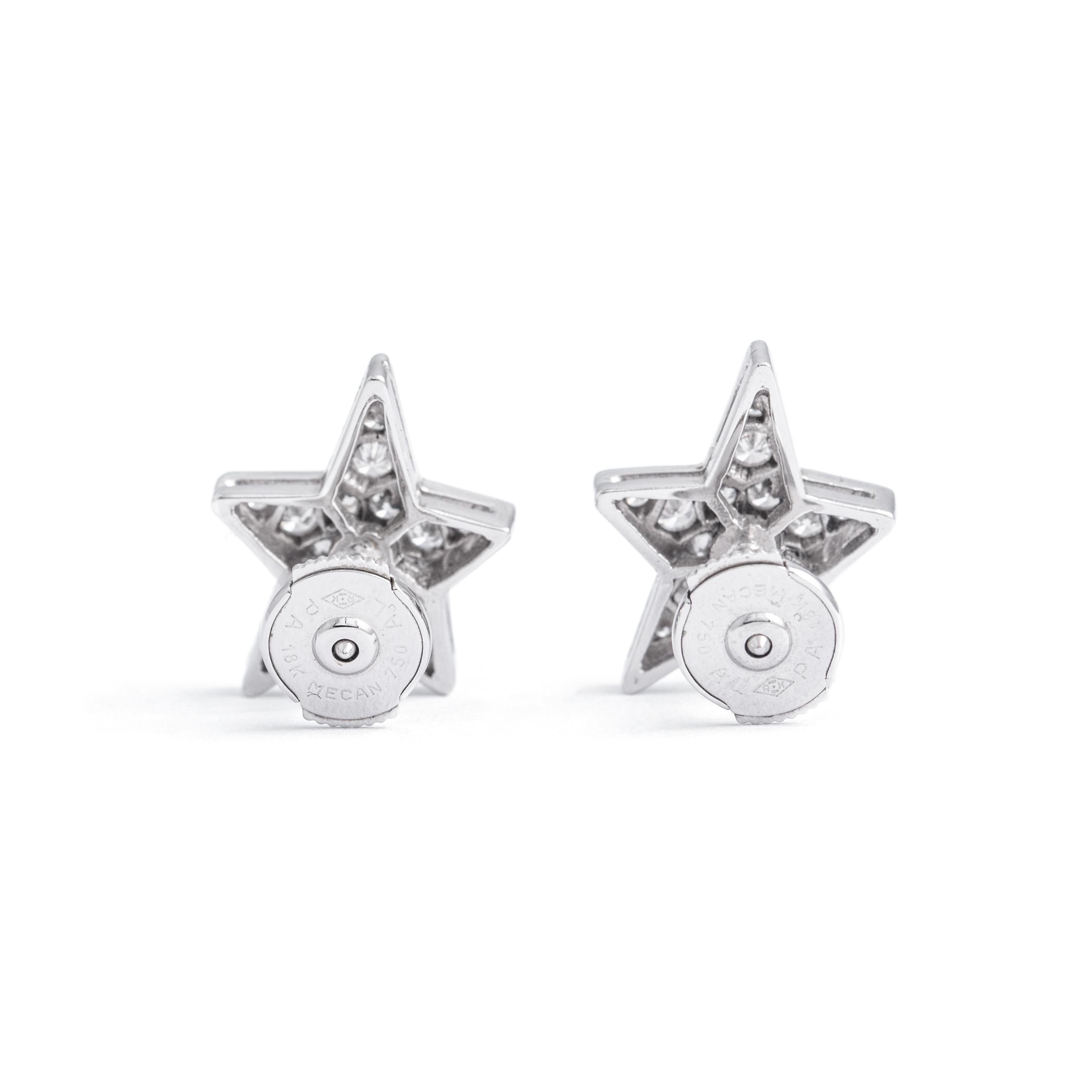 Round Cut Star Diamond White Gold 18K Earrings For Sale