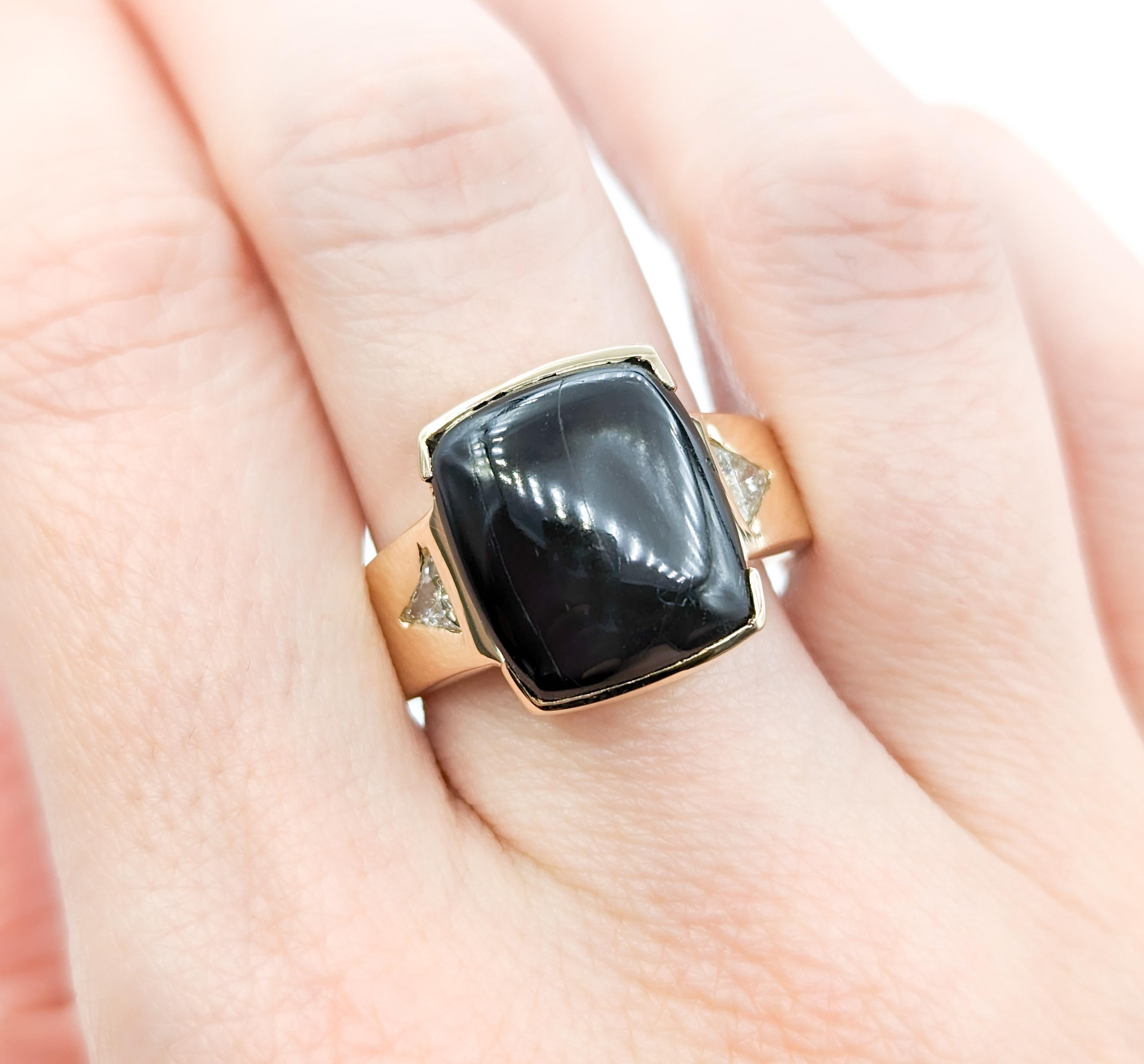 Cabochon Star Diopside Ring With Diamonds In Yellow Gold For Sale