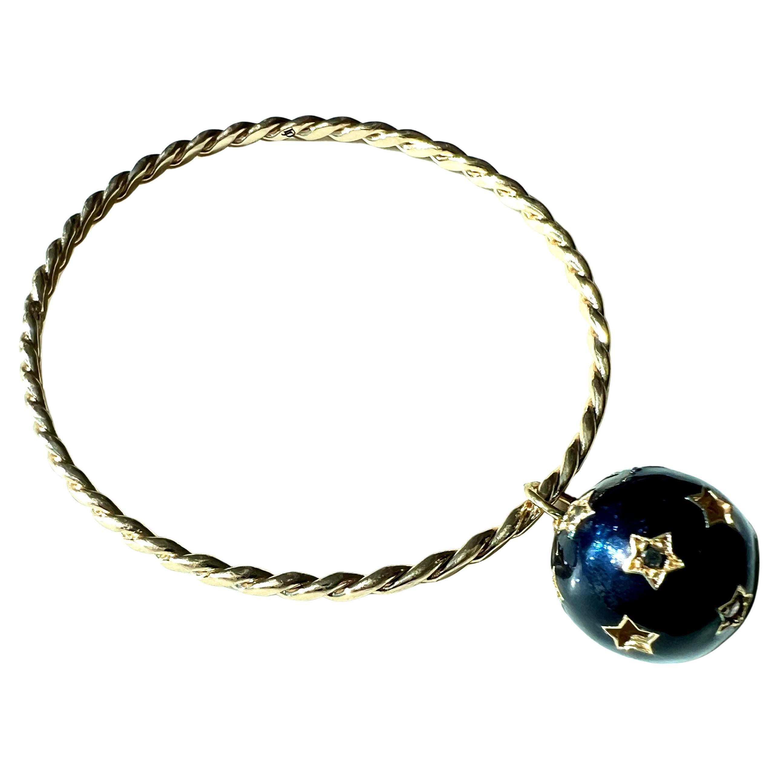 Bracelet à breloques en émail étoilé Diamant blanc Diamant noir en vente 2