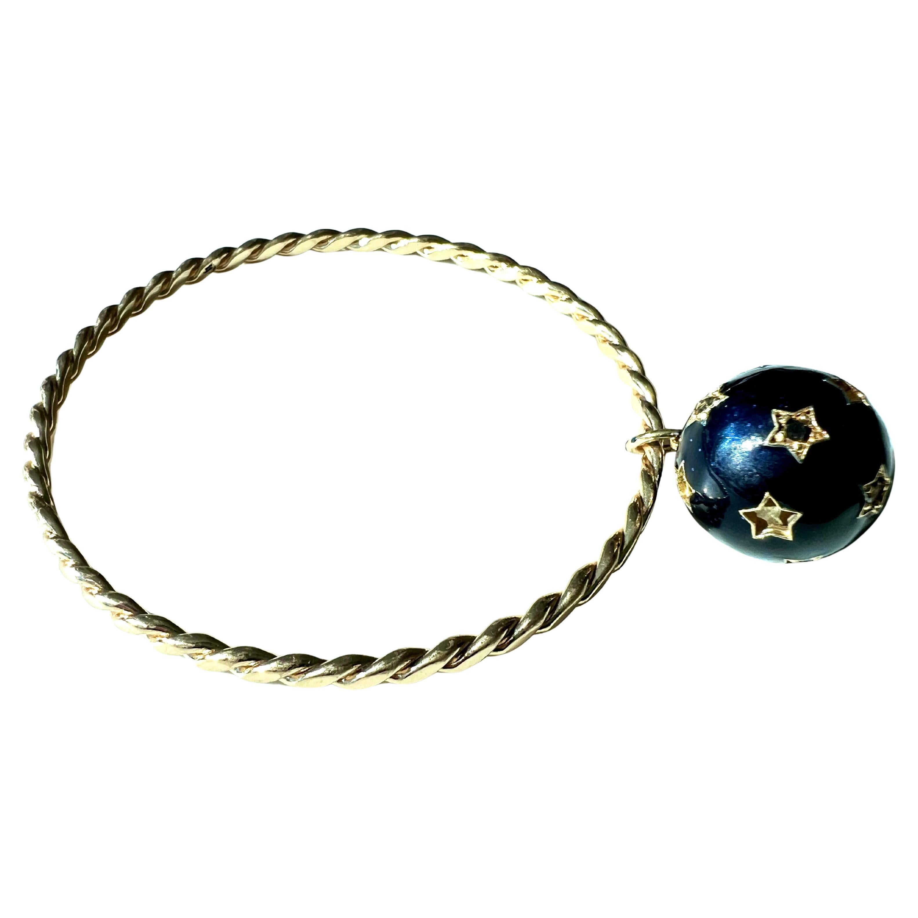 Bracelet à breloques en émail étoilé Diamant blanc Diamant noir en vente 3