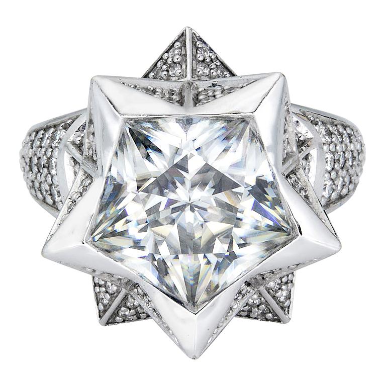 Star Engagement Ring For Sale at 1stDibs
