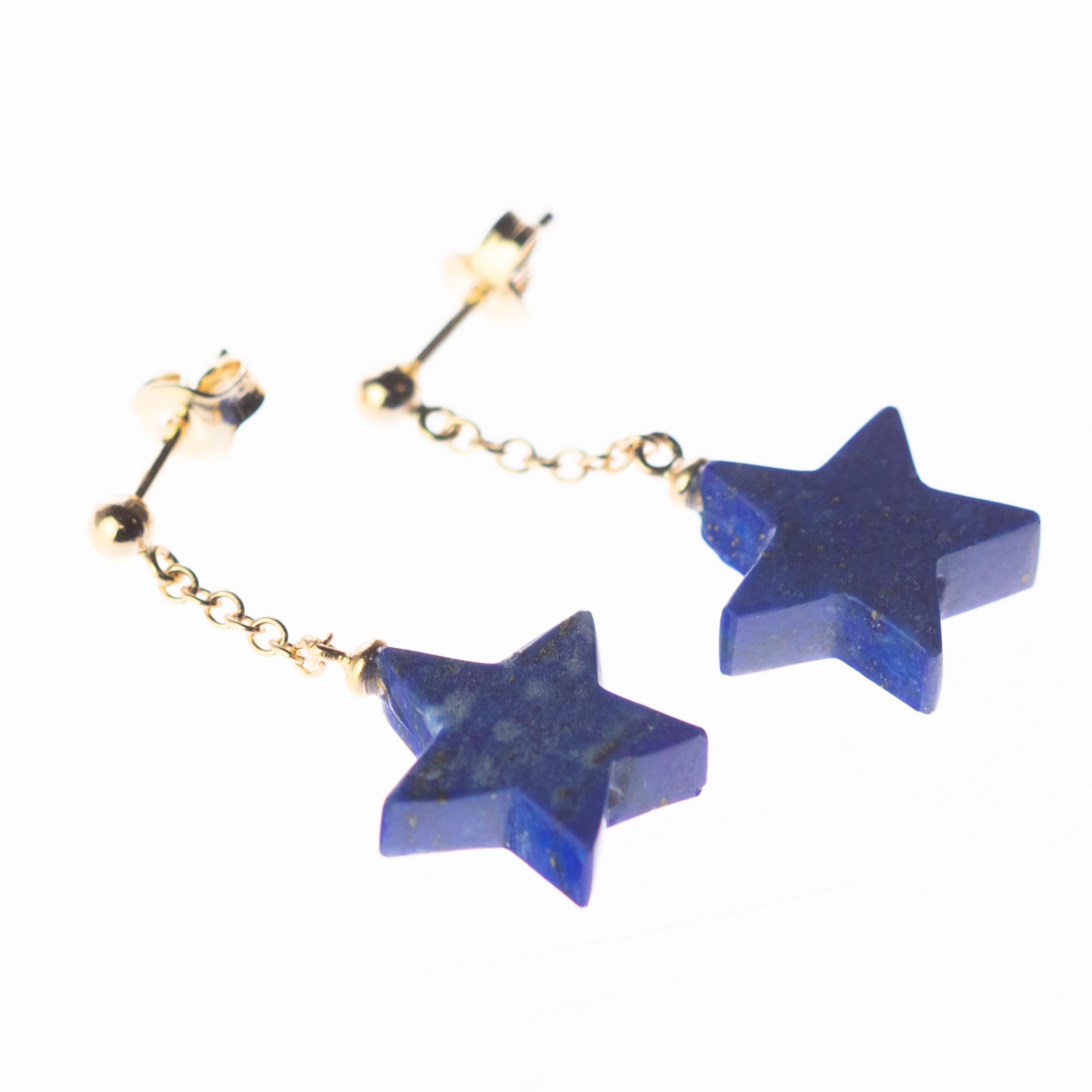 Mixed Cut Star Lapis Lazuli Carved 18 Karat Gold Chain Cocktail Drop Dangle Earrings For Sale