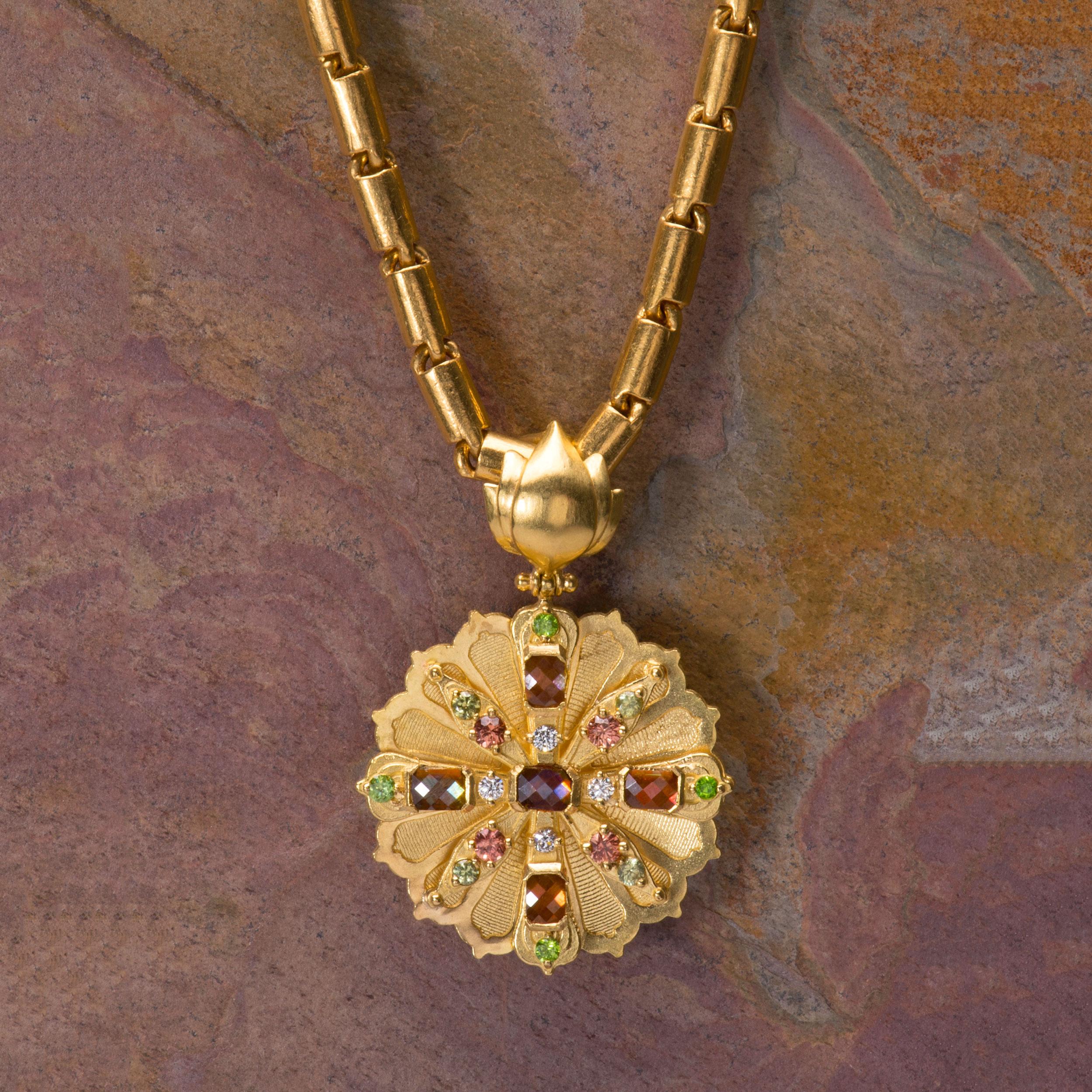 Star Lotus Andradite Garnet Pendant in 22 Karat Gold with Diamonds and Sapphires For Sale 1