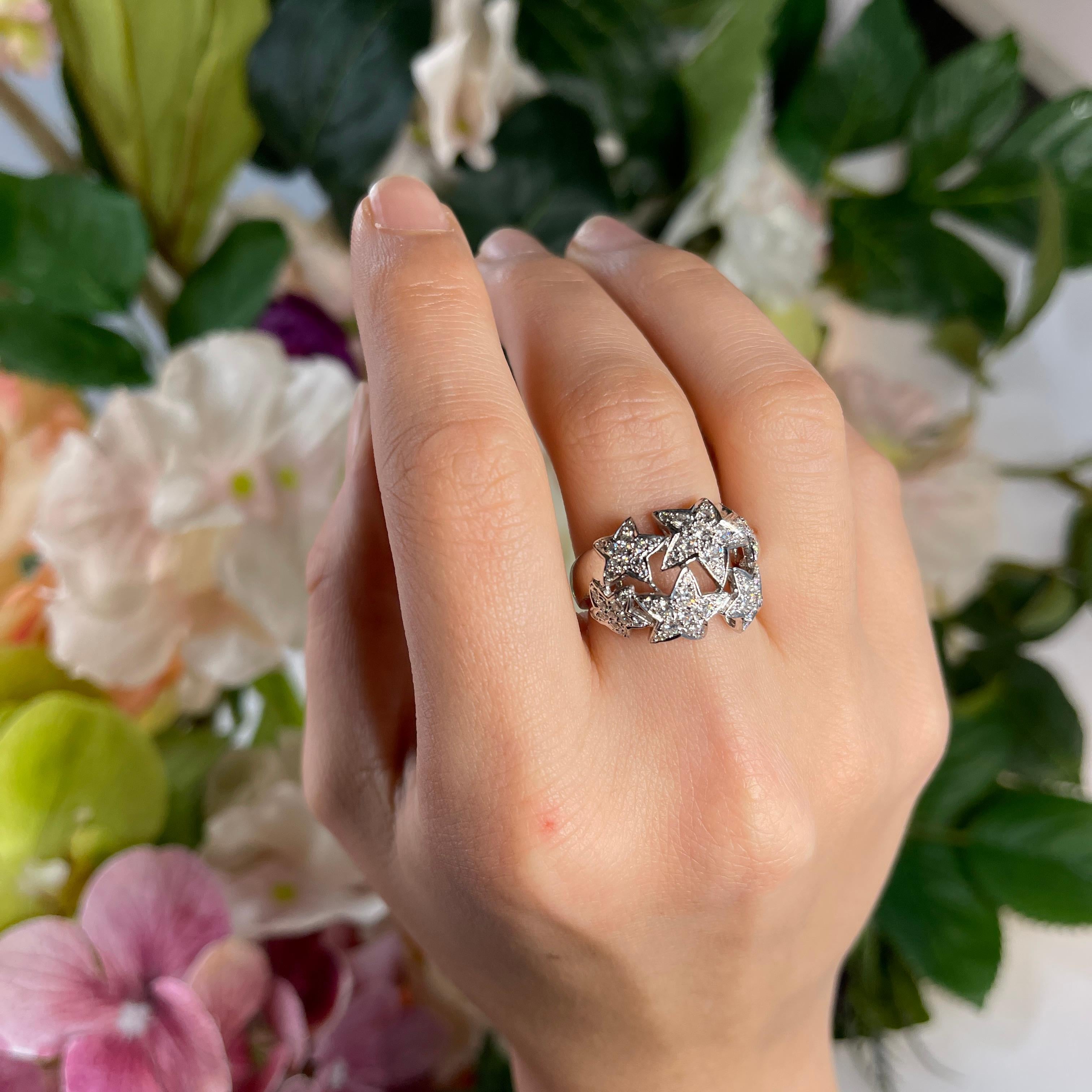 Star Motif Ring White Diamonds 0.99 Carats White Gold 3