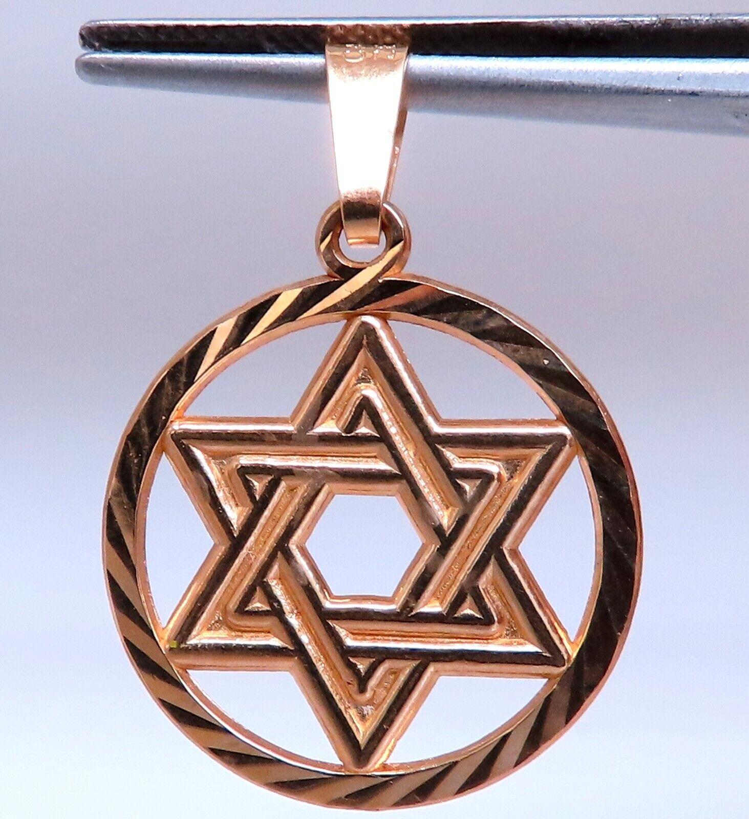 Women's or Men's Star Of David 14kt gold Charm Pendant For Sale