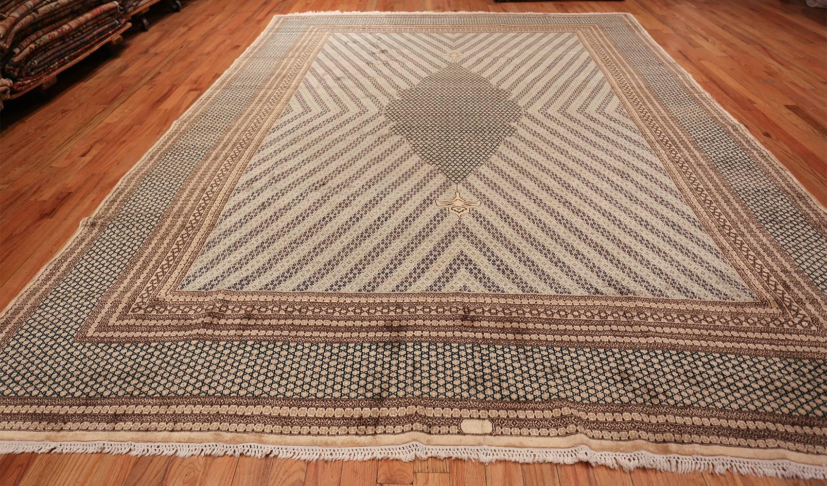 Tappeto antico persiano Khorassan. Dimensioni: 9 ft 8 in x 13 ft 7 in in vendita 2