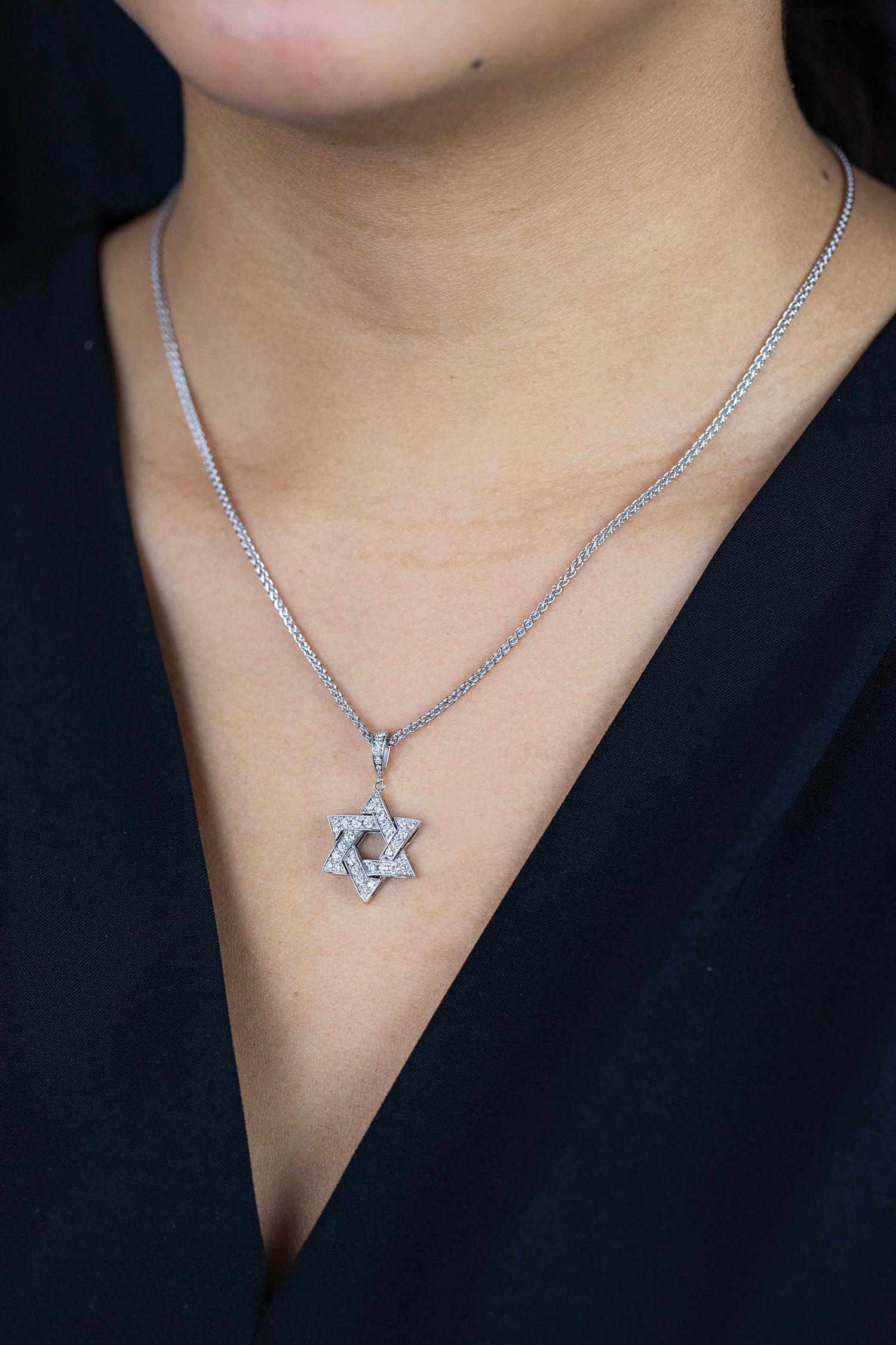 Women's or Men's Roman Malakov 0.60 Carat Total Diamond Star of David Diamond Pendant Necklace For Sale