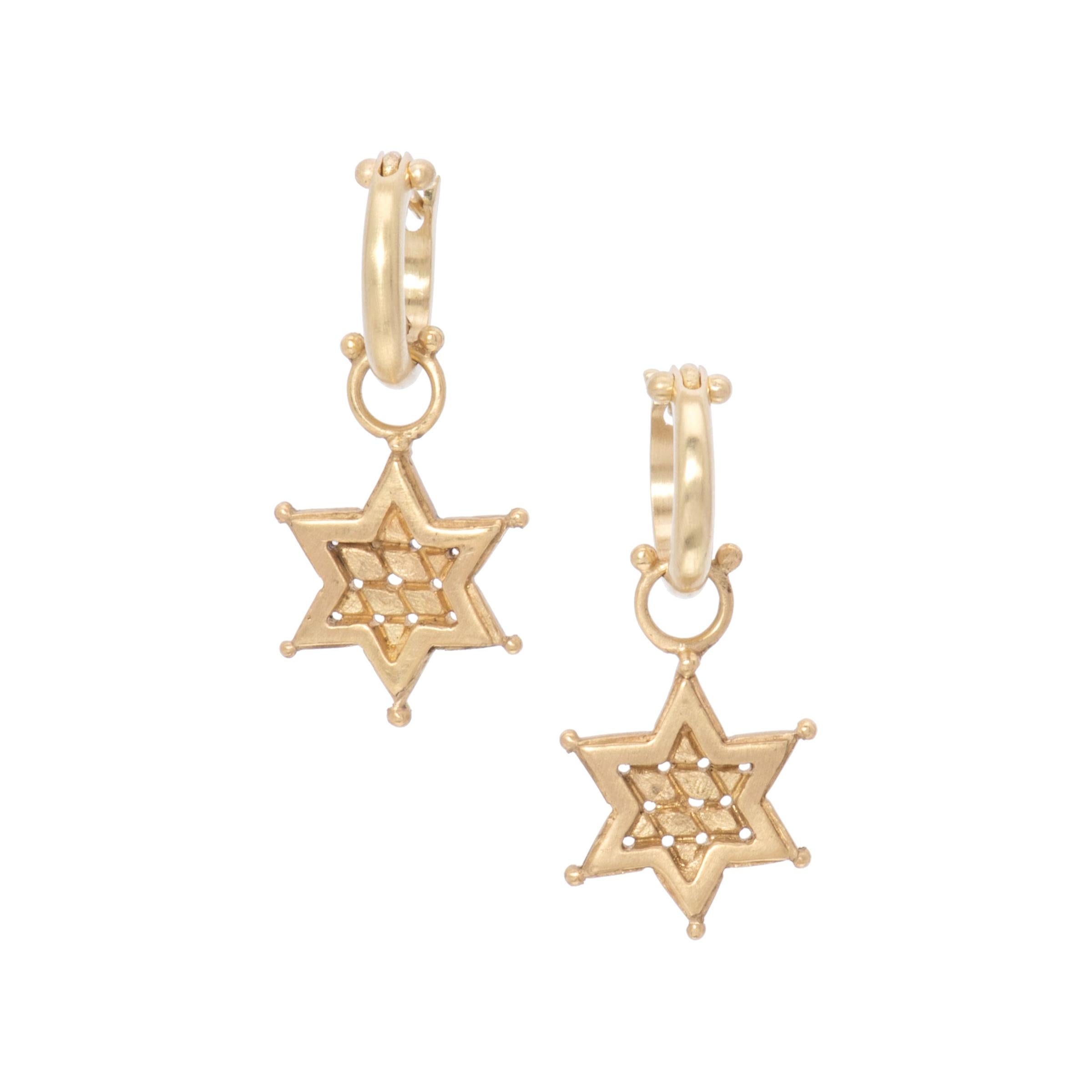 Star of David Drop Earrings in 18 Karat Gold For Sale