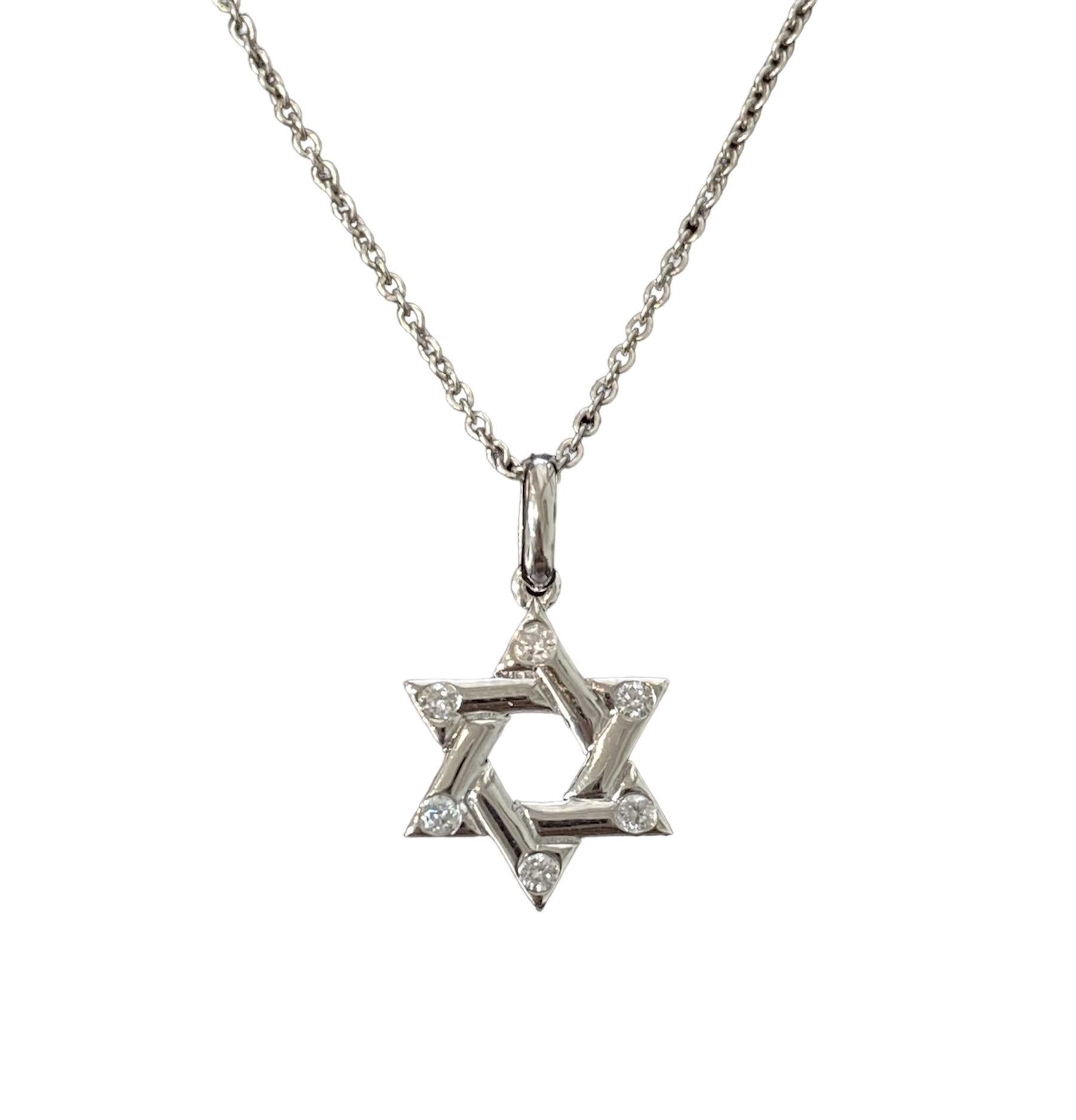 Round Cut Star Of David Natural Diamond Necklace 14K For Sale