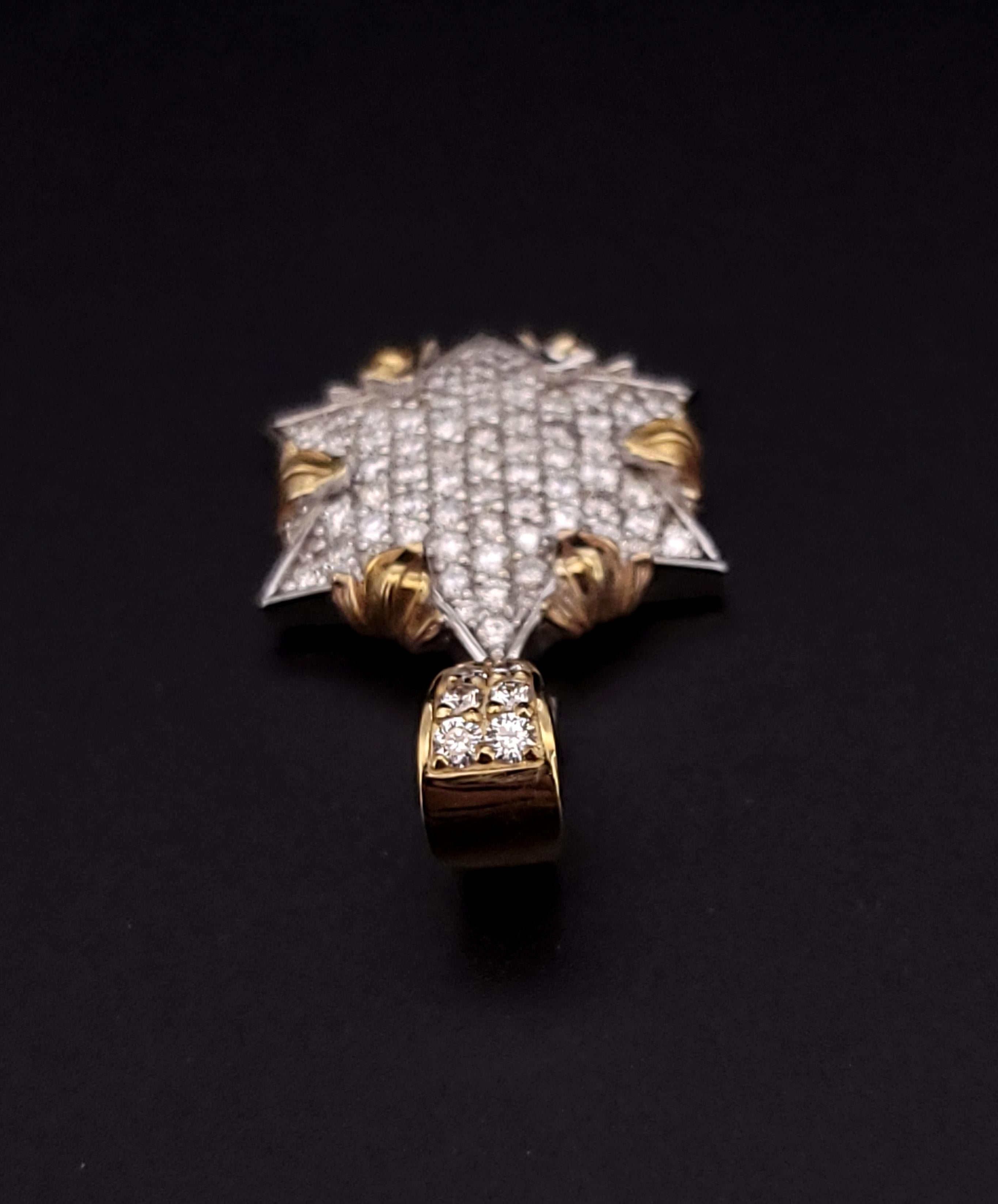 Taille ronde Pendentif Étoile de David en or blanc et jaune massif 14 carats 1,9 carat  diamants en vente