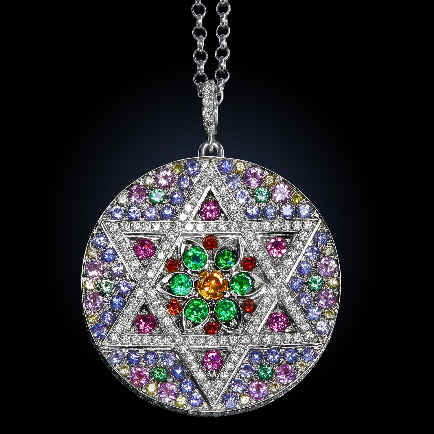 Women's or Men's Star of David Prayer 18K white gold medallion For Sale