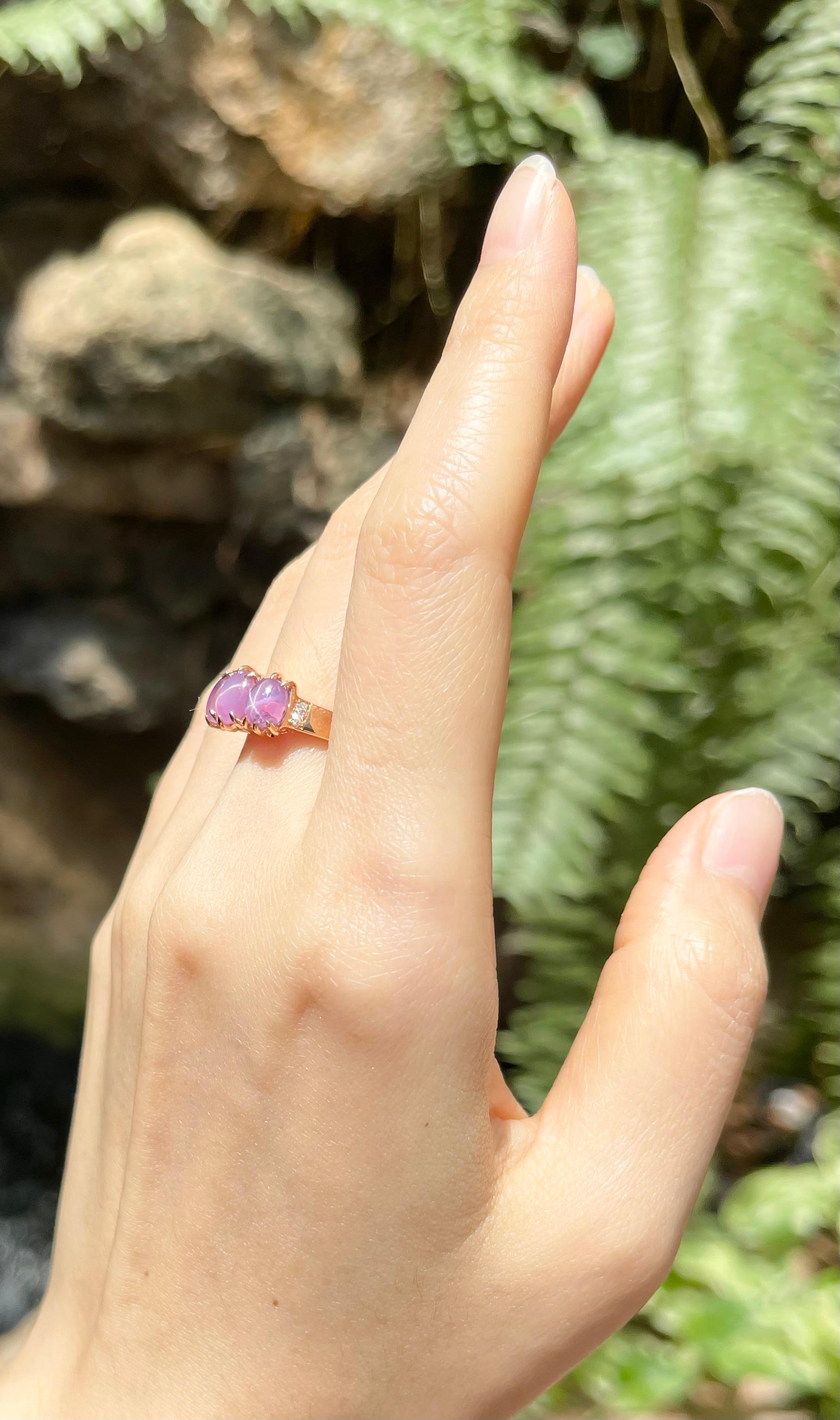 Star Pink Sapphire with Diamond Ring set in 18K Rose Gold Settings In New Condition For Sale In Bangkok, TH