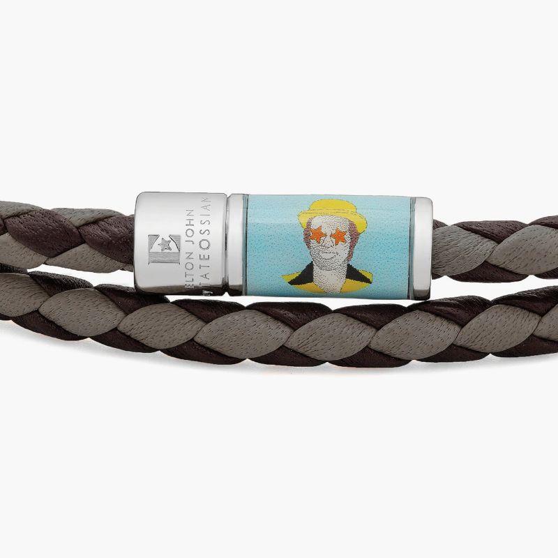 Star Pop Bracelet in Double Wrap Italian Brown and Stone Leather, Size M

Rhodium plated base metal ‘pop’ bracelet, finished with Italian braided leather. The pop clasp has a bright Serigraphy image wrapped around it. Serigraphy, also known as silk