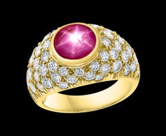 Star Round Cabochon Natural Ruby and 3.5 Carat Diamond 18 Karat Yellow Gold Ring
