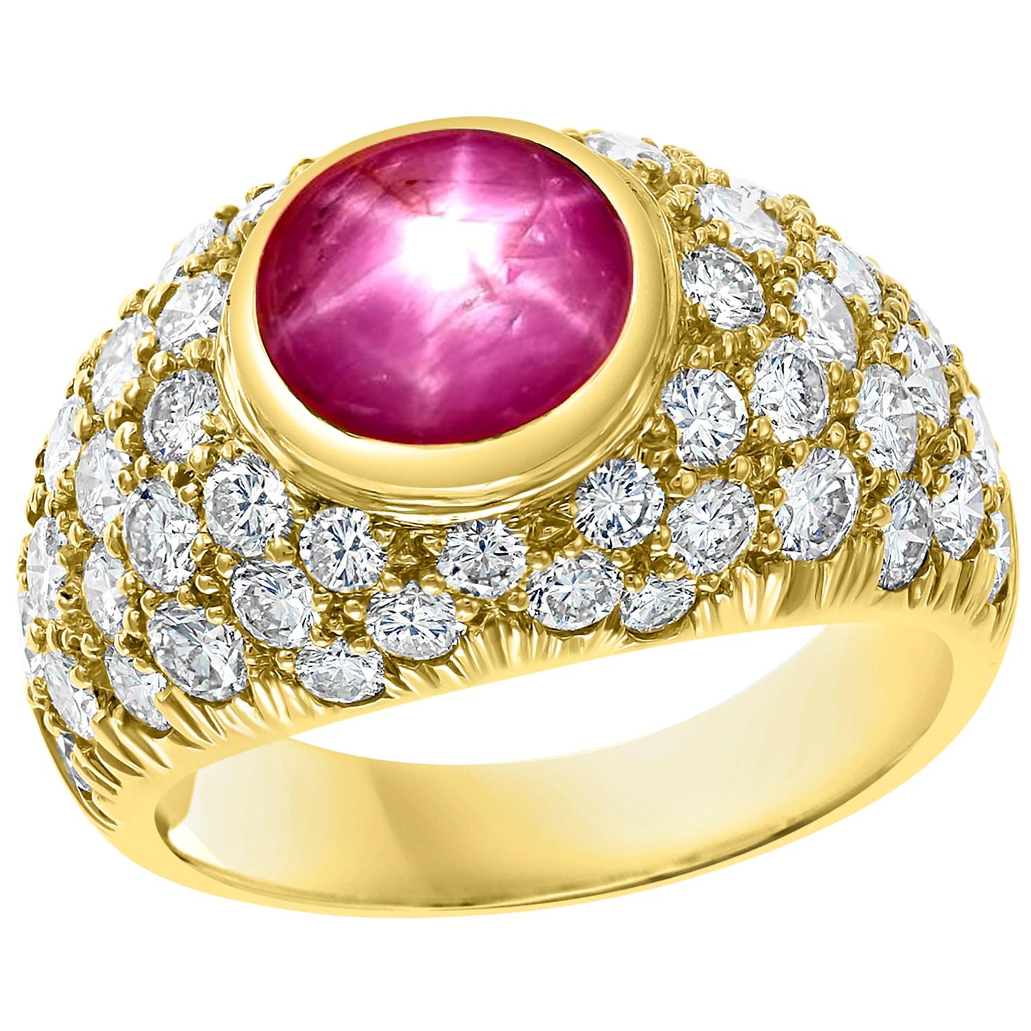 Star Round Cabochon Natural Ruby and 3.5 Carat Diamond 18 Karat Yellow Gold Ring