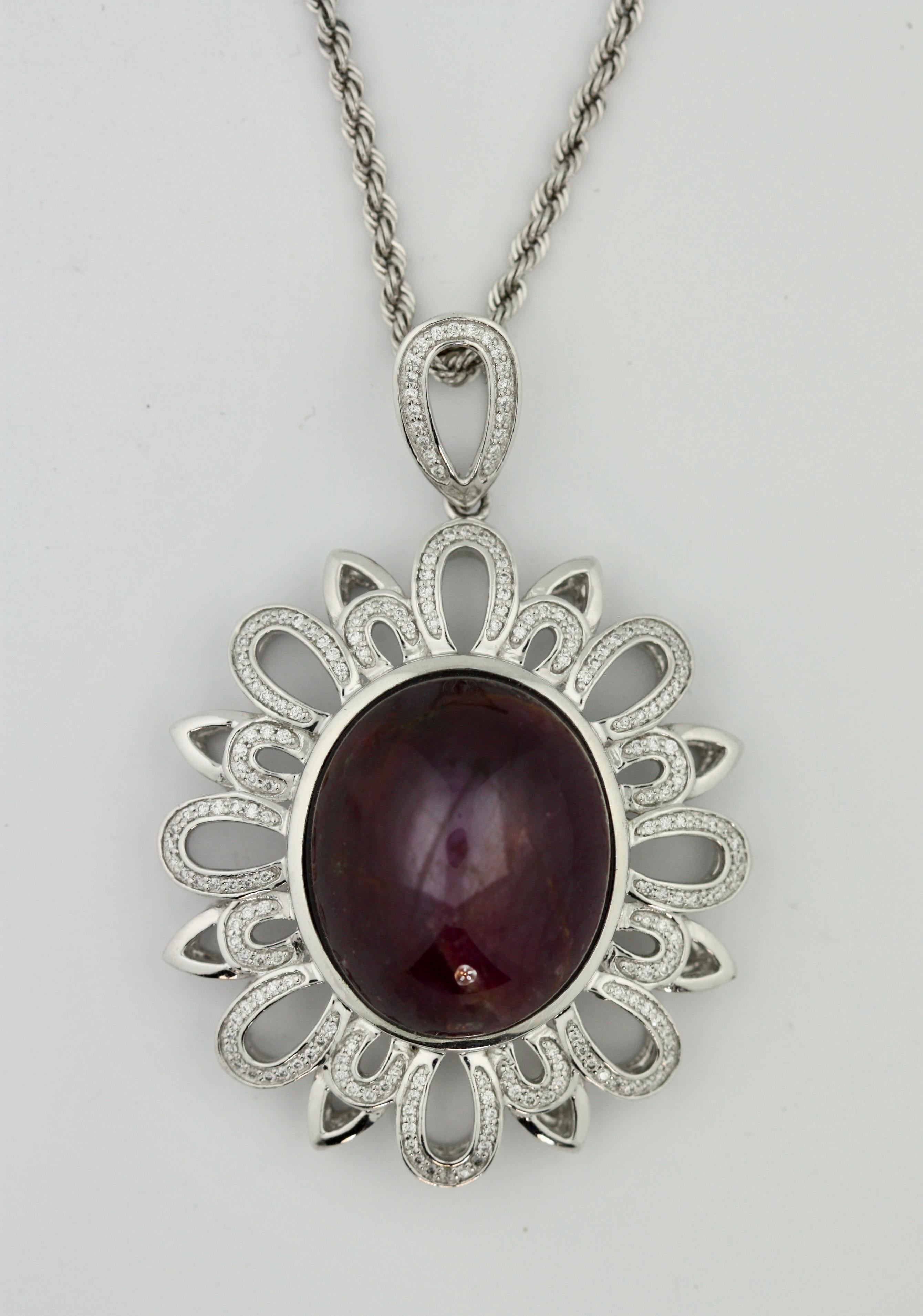 Star Ruby and Diamond Platinum Pendant Necklace In Good Condition In Palm Beach, FL