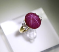 Star Ruby, Diamond, 18k Yellow Gold Ring