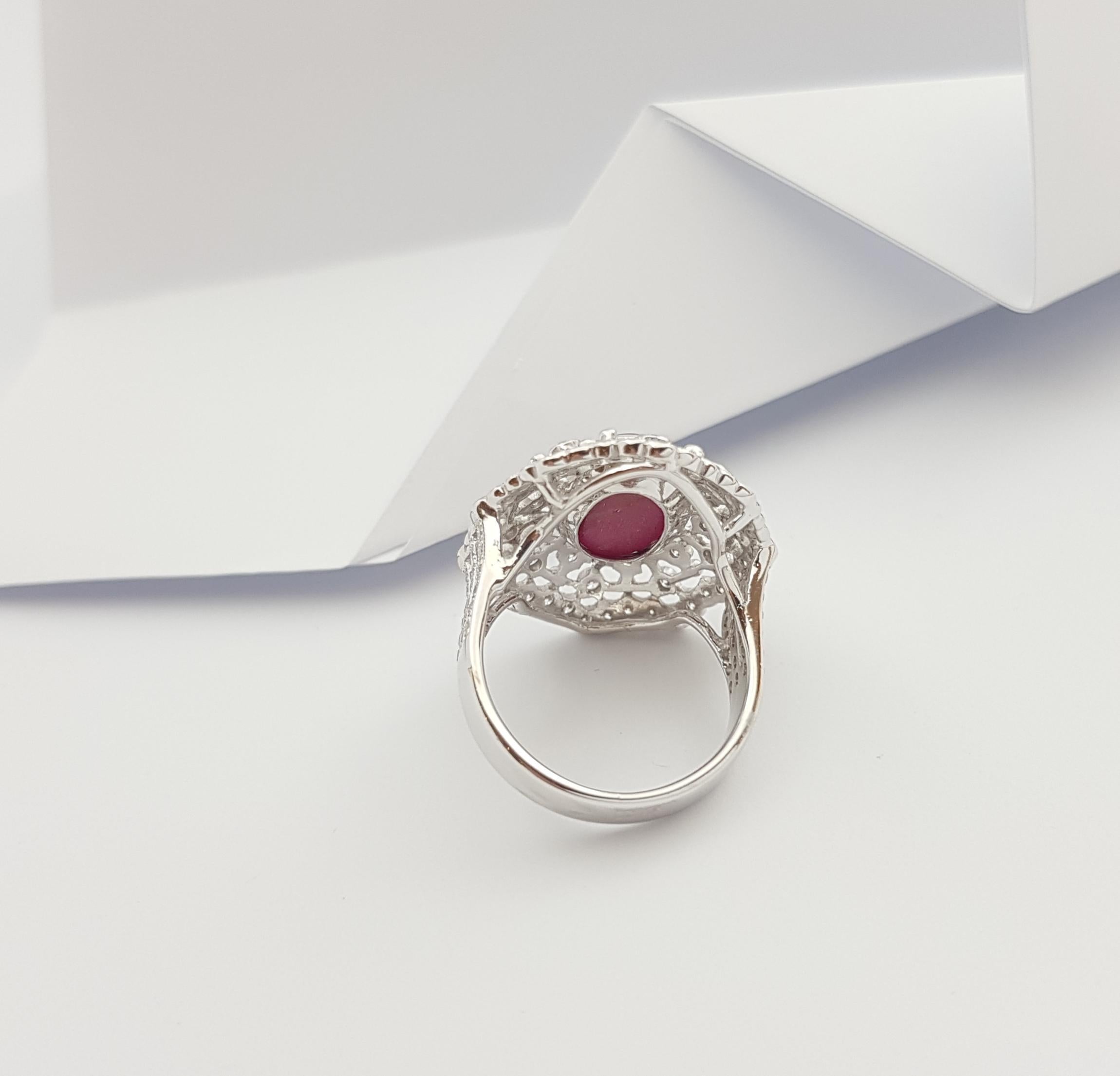 Star Ruby with Diamond Ring Set in 18 Karat White Gold Settings For Sale 9