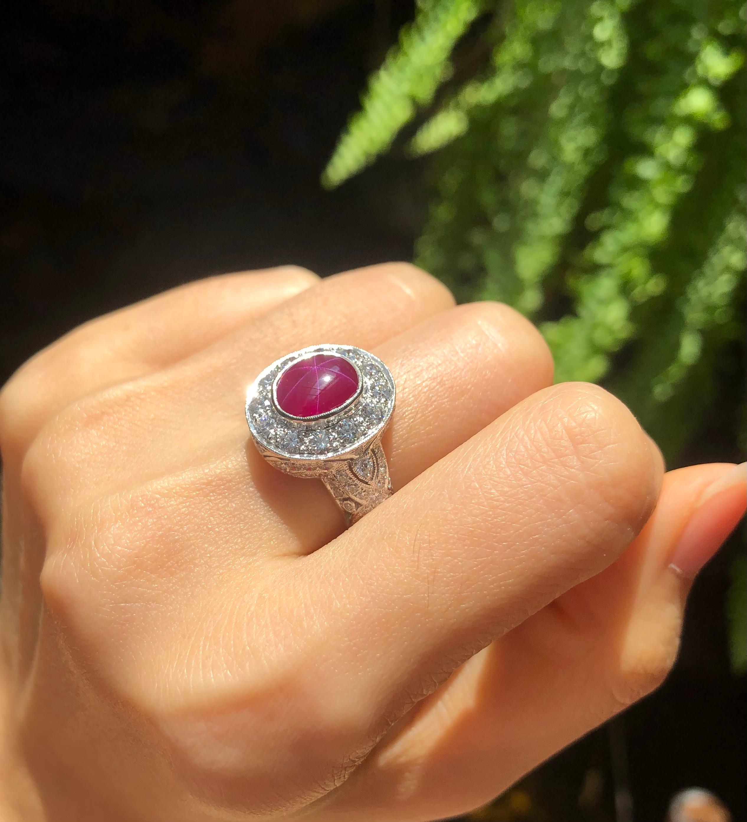 Cabochon Star Ruby with Diamond Ring Set in 18 Karat White Gold Settings For Sale