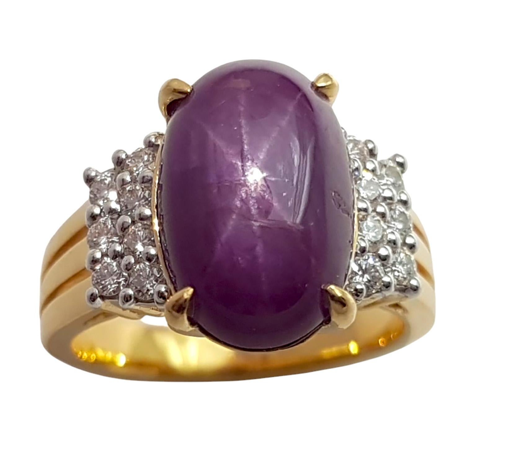Anillo Estrella de Rubí con Diamante engastado en Oro de 18K en venta 7