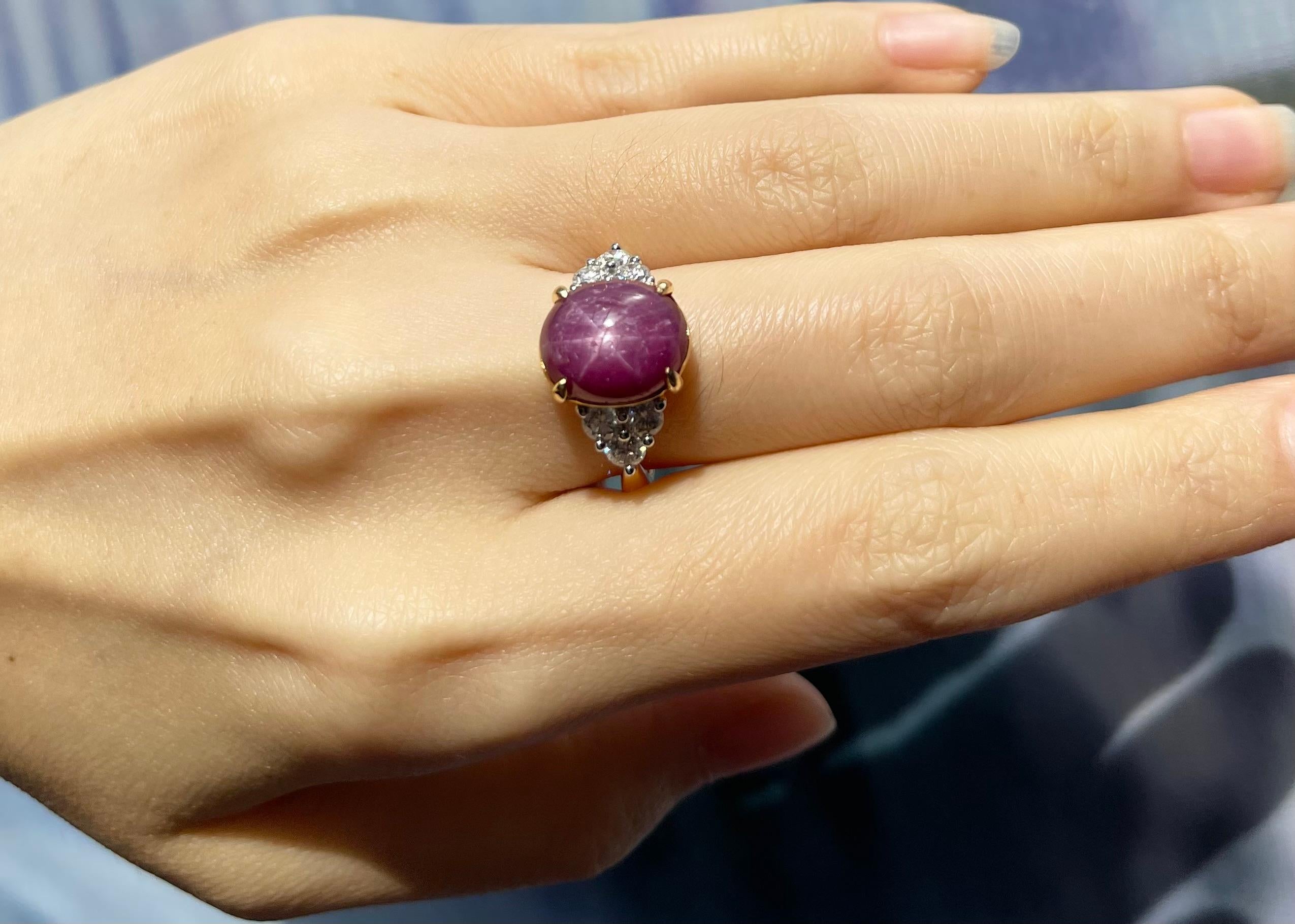 Sternrubin mit Diamantring in 18K Goldfassung (Zeitgenössisch) im Angebot