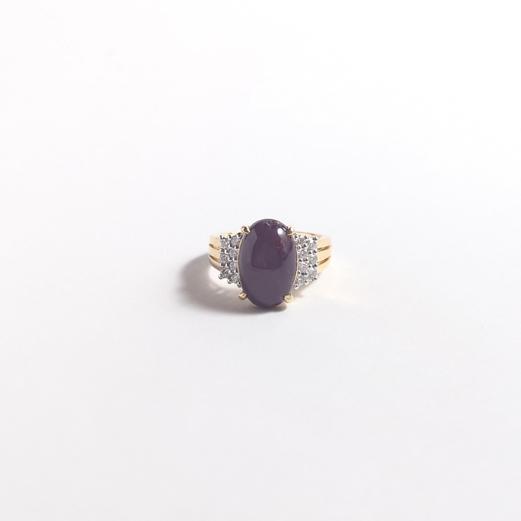 Anillo Estrella de Rubí con Diamante engastado en Oro de 18K en venta 1