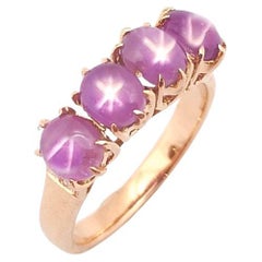 Bague étoilé avec diamants sertie en or rose 18 carats