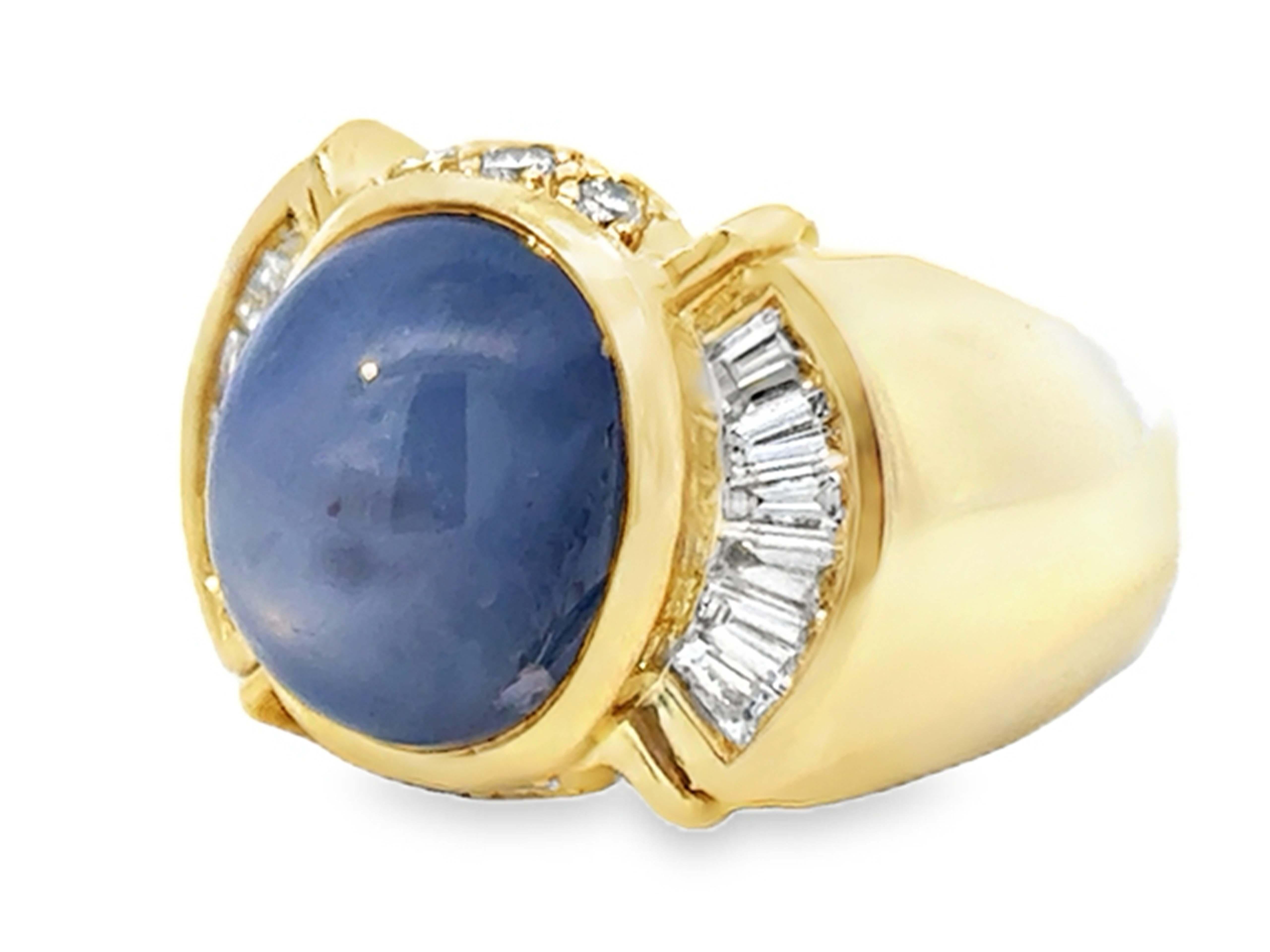 Star Sapphire and Baguette and Brilliant Diamond Mens Ring 14K Yellow Gold In Excellent Condition For Sale In Honolulu, HI
