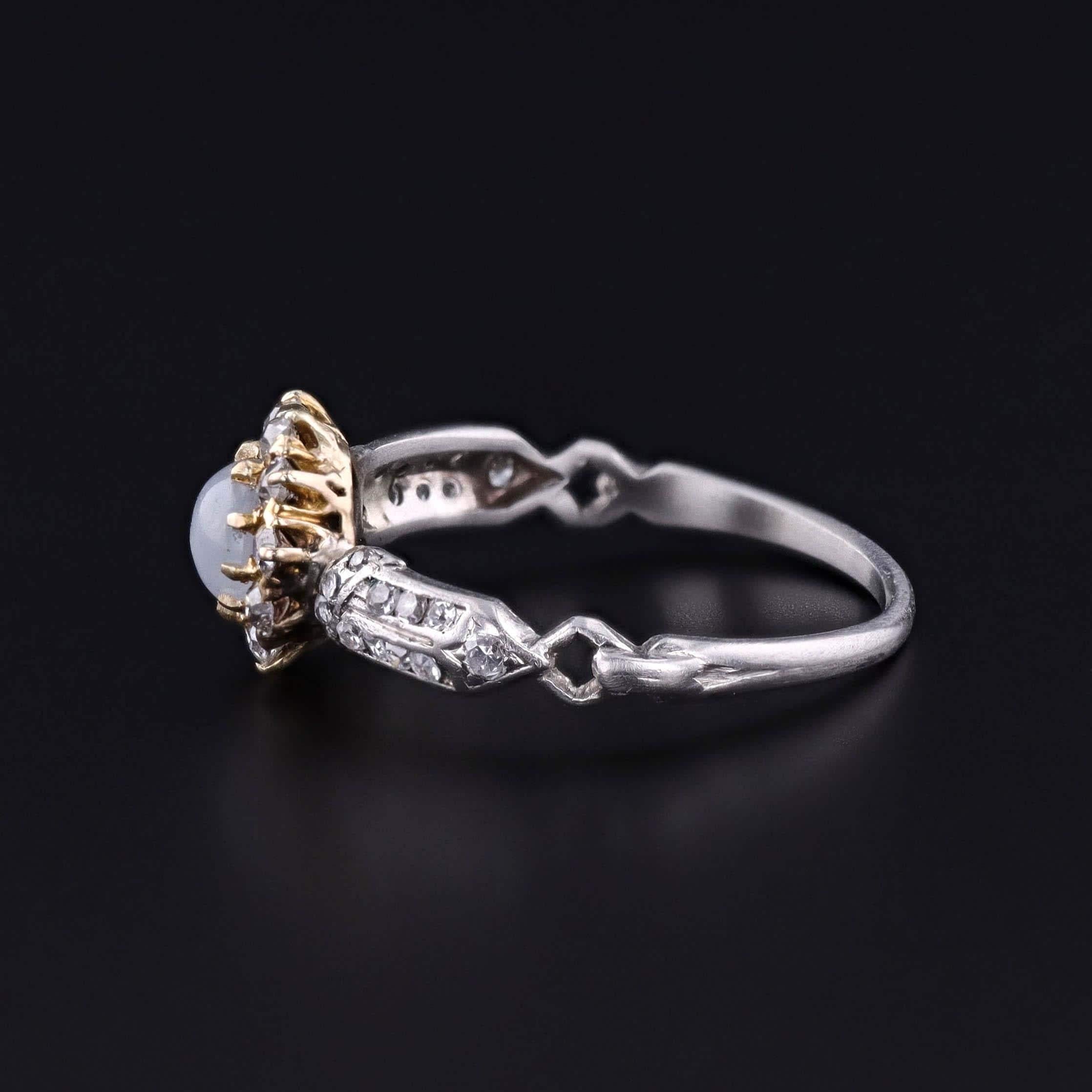 Cabochon Anello a stella con zaffiro e diamante in vendita