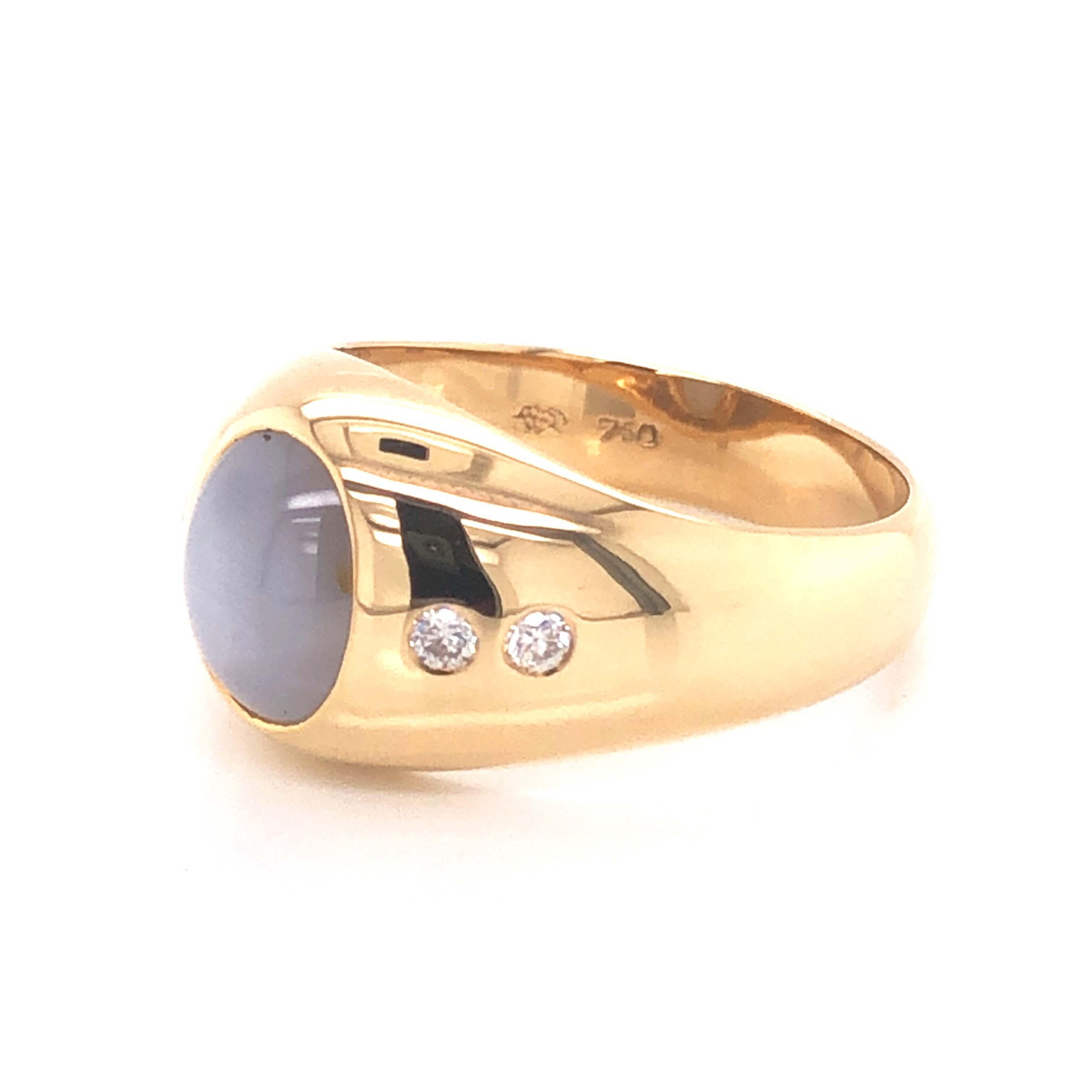 Cabochon Star Sapphire and Diamond Pinky Ring, 18k Yellow Gold For Sale