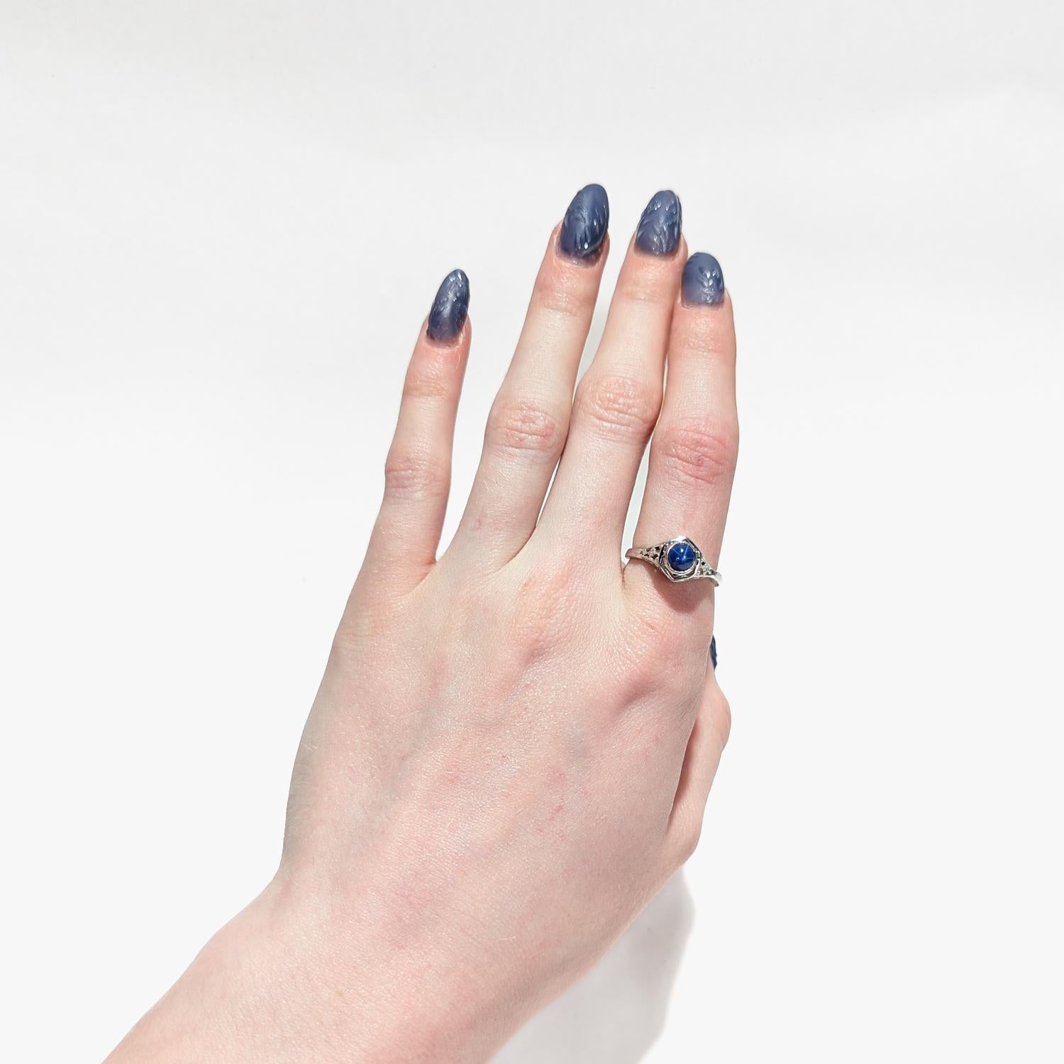 Star Sapphire Cabochon & 14K White Gold Art Deco Style Filigree Ring For Sale 7